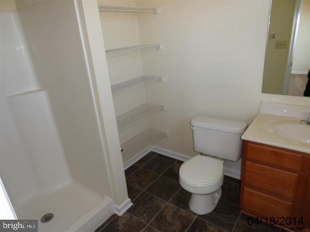 COLONIAL HILLS - Residential