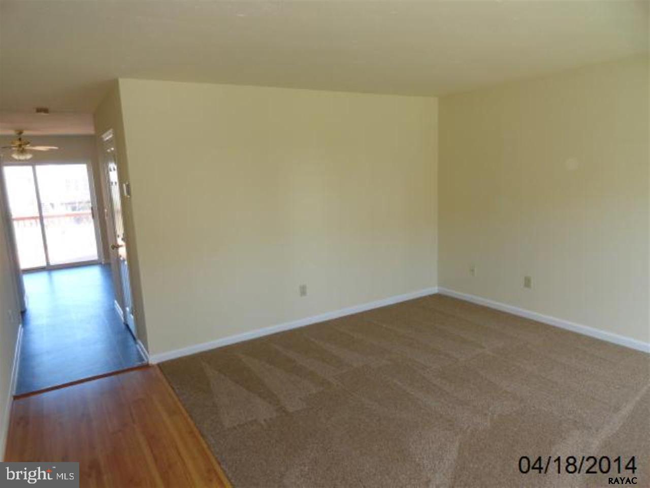 COLONIAL HILLS - Residential