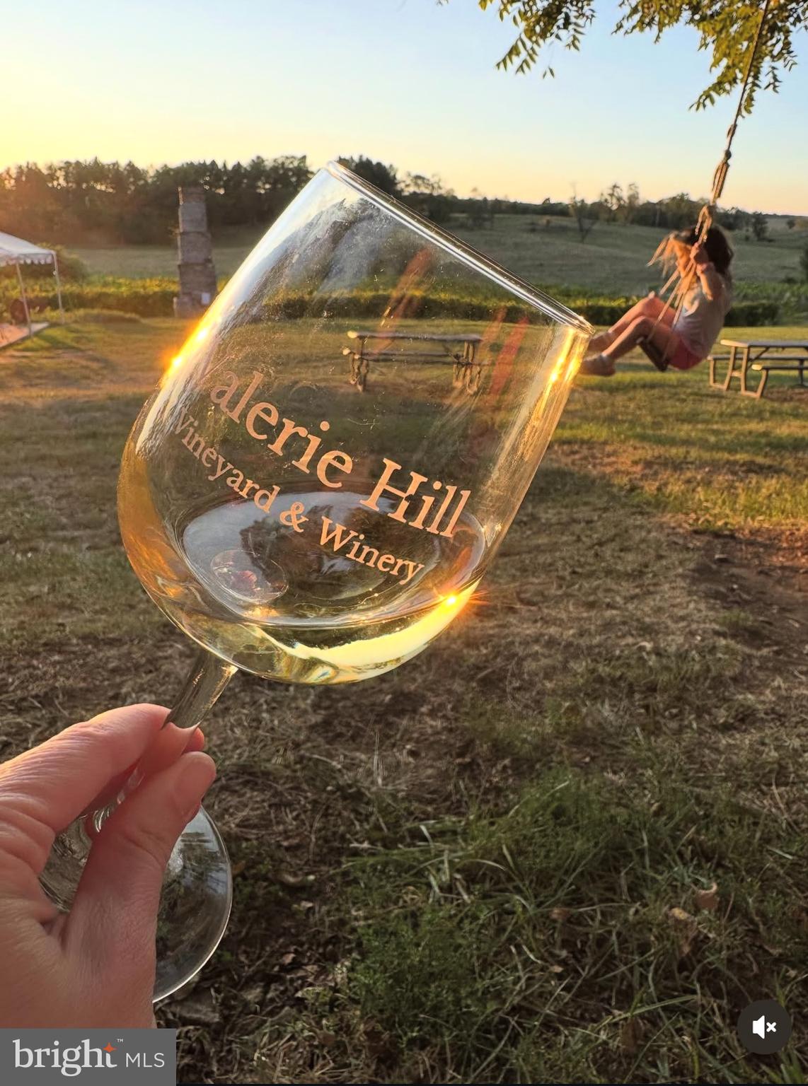 WINCHESTER - Residential