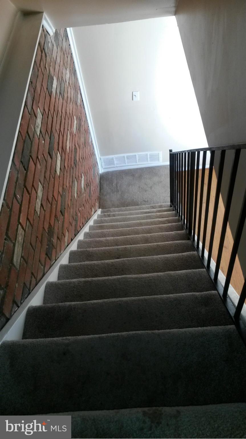 EDGEWATER VILLAGE - Residential Lease