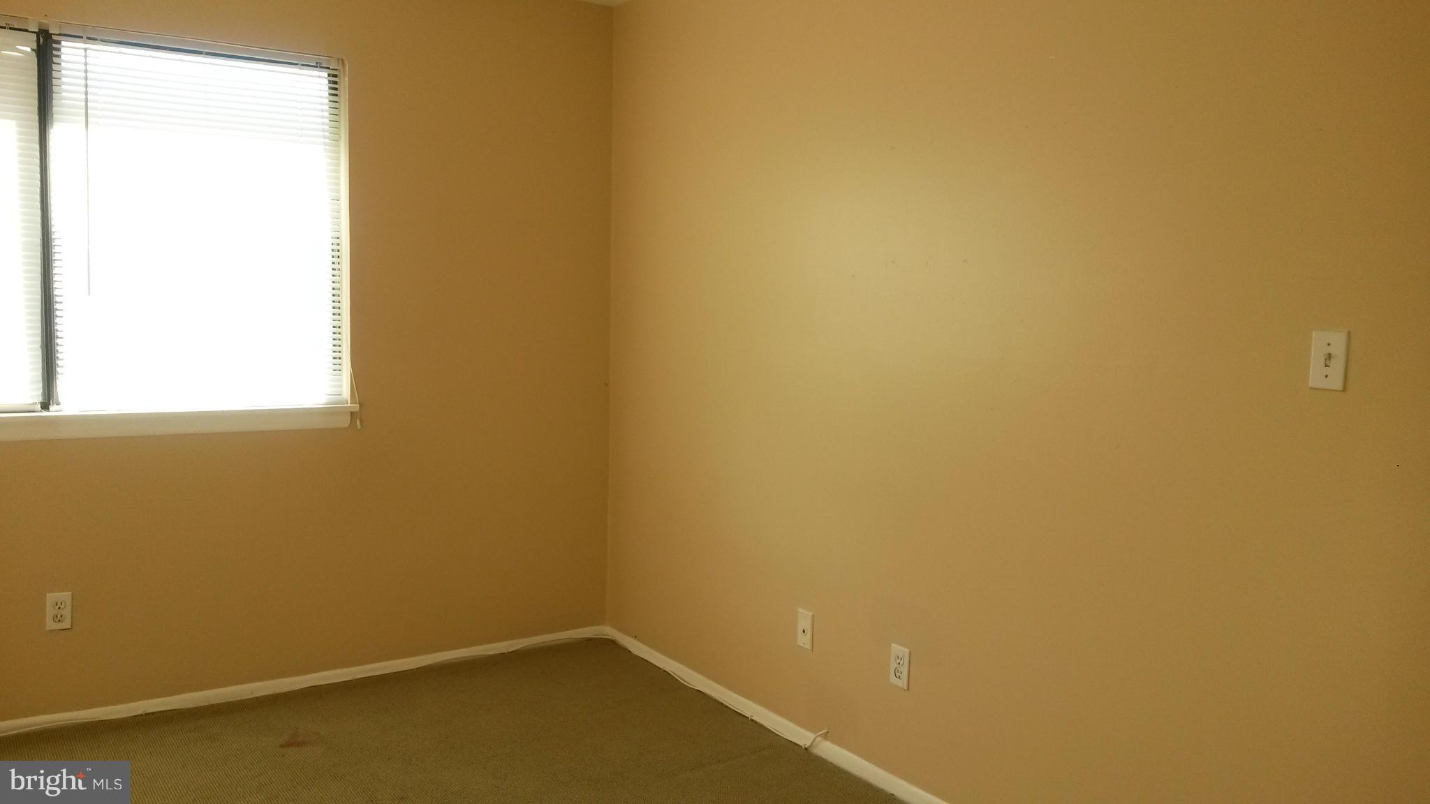 EDGEWATER VILLAGE - Residential Lease