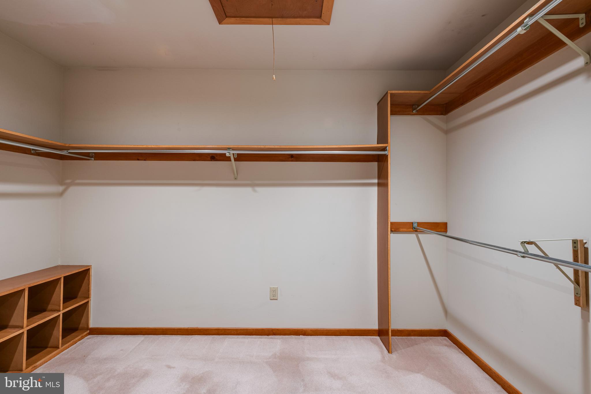 GLENHARDIE - Residential