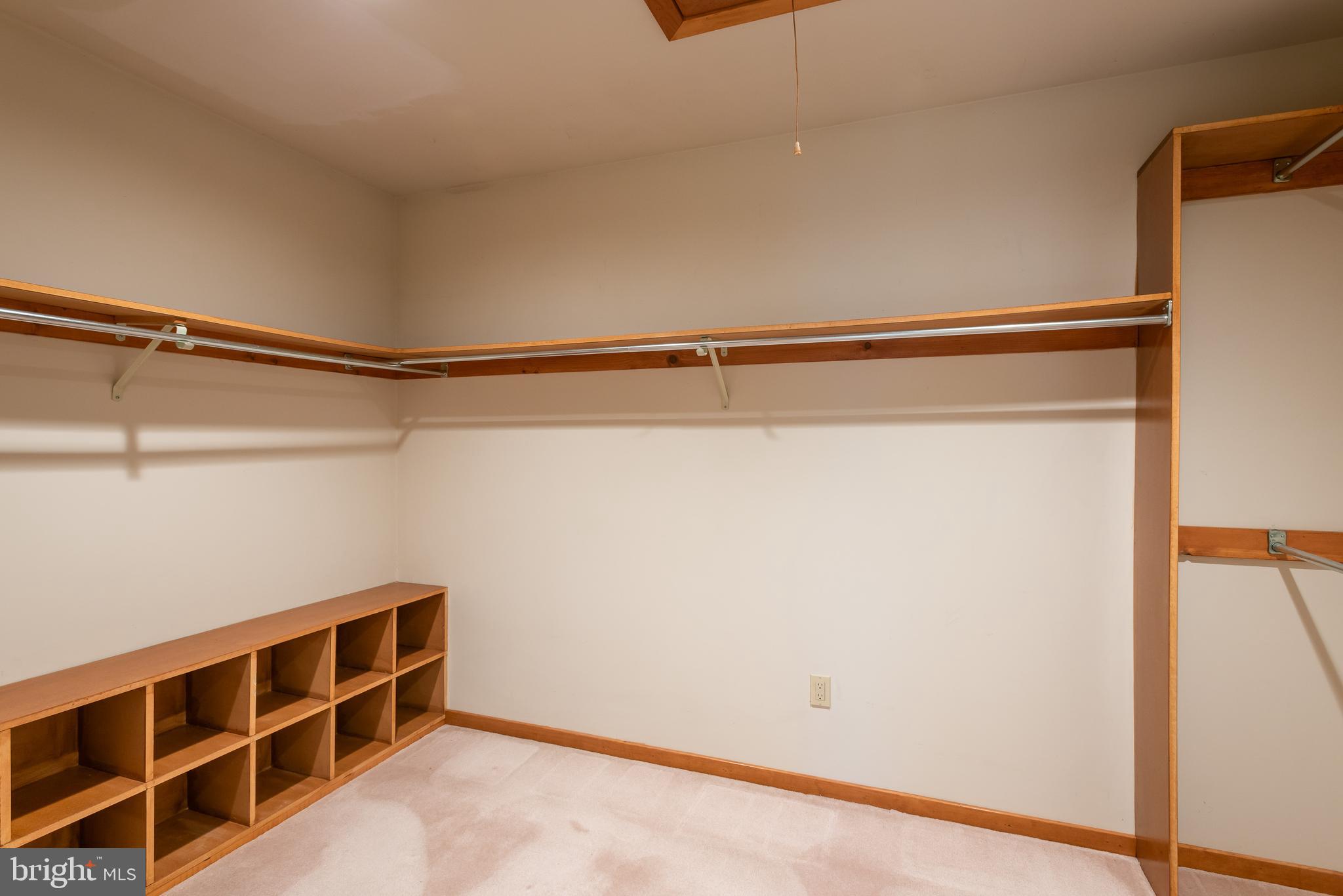 GLENHARDIE - Residential