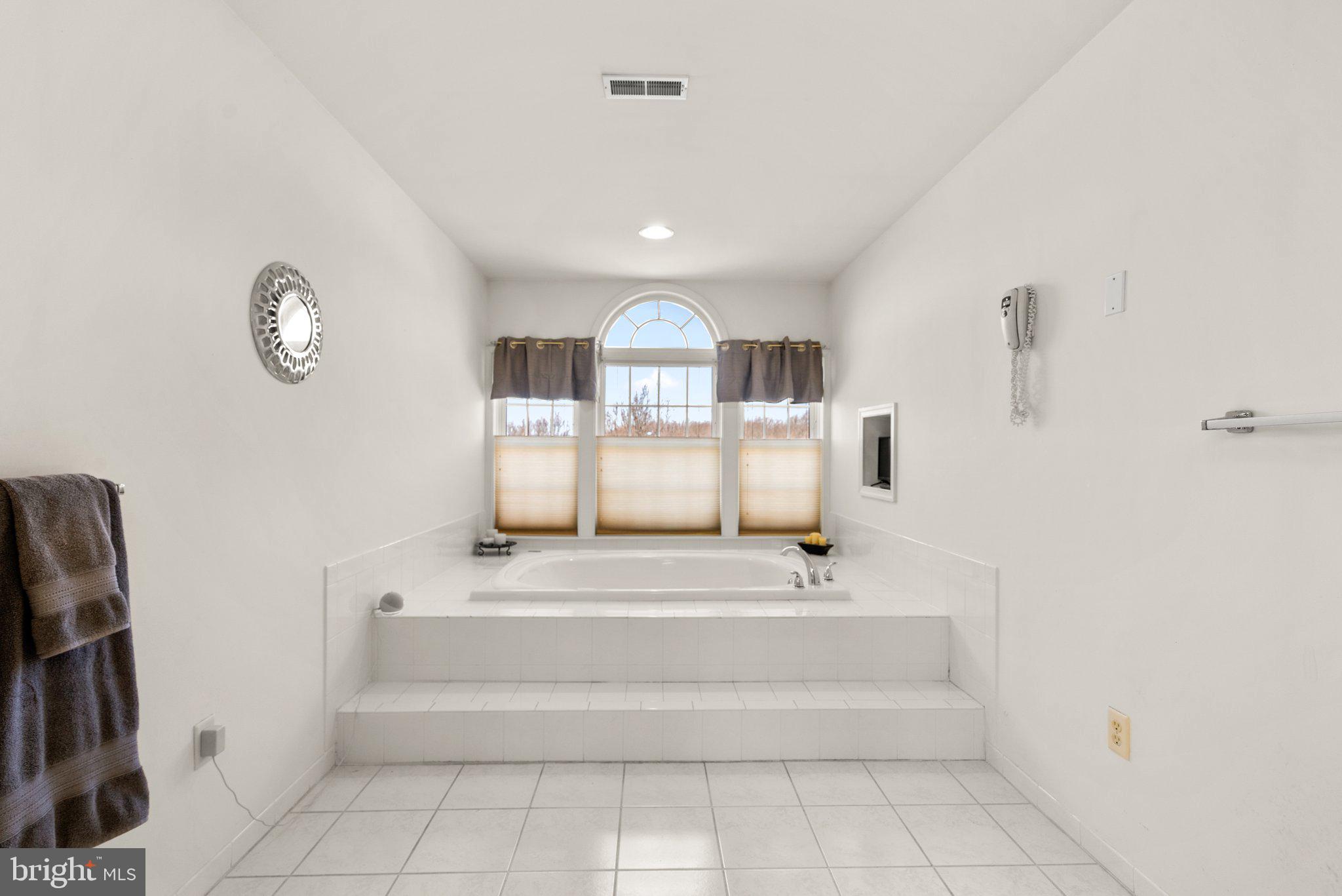 CATTAIL RIDGE - Residential