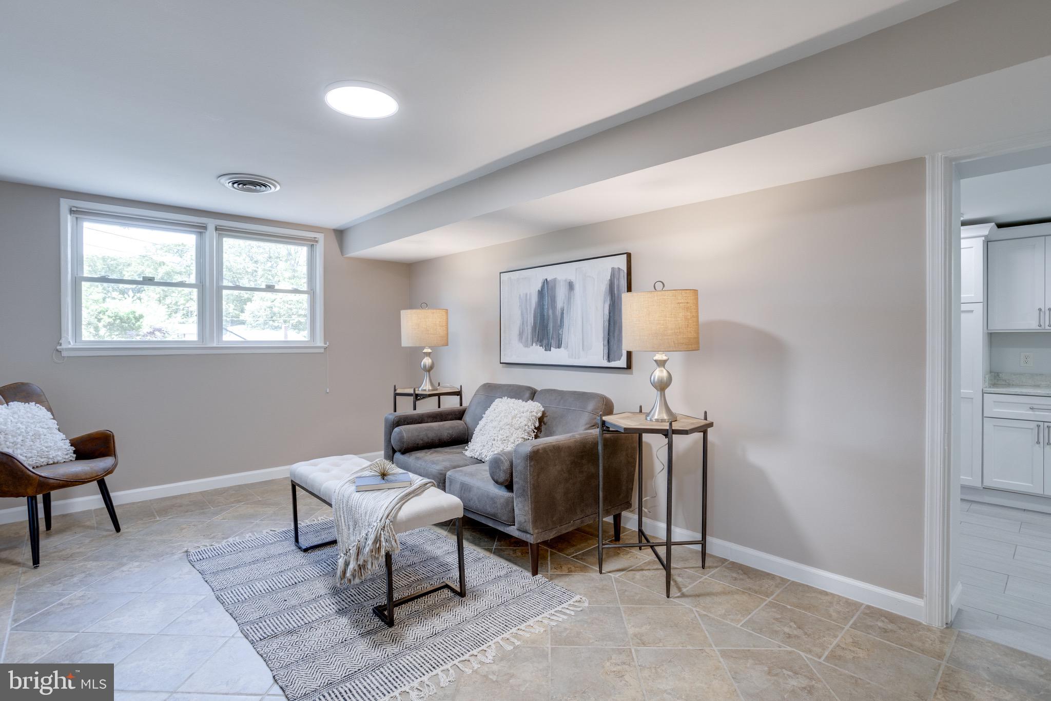 SPRINGFIELD - Residential