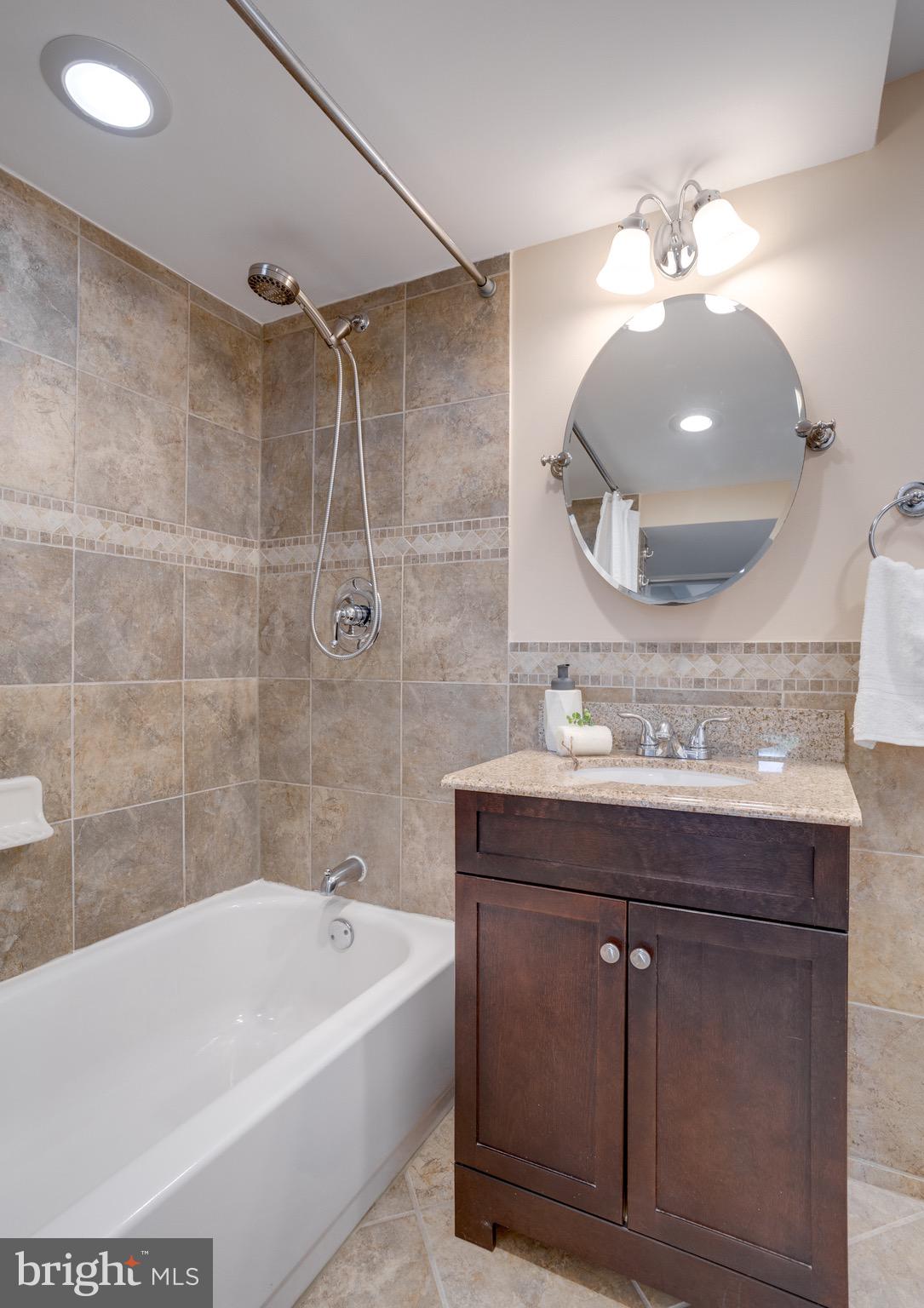 SPRINGFIELD - Residential