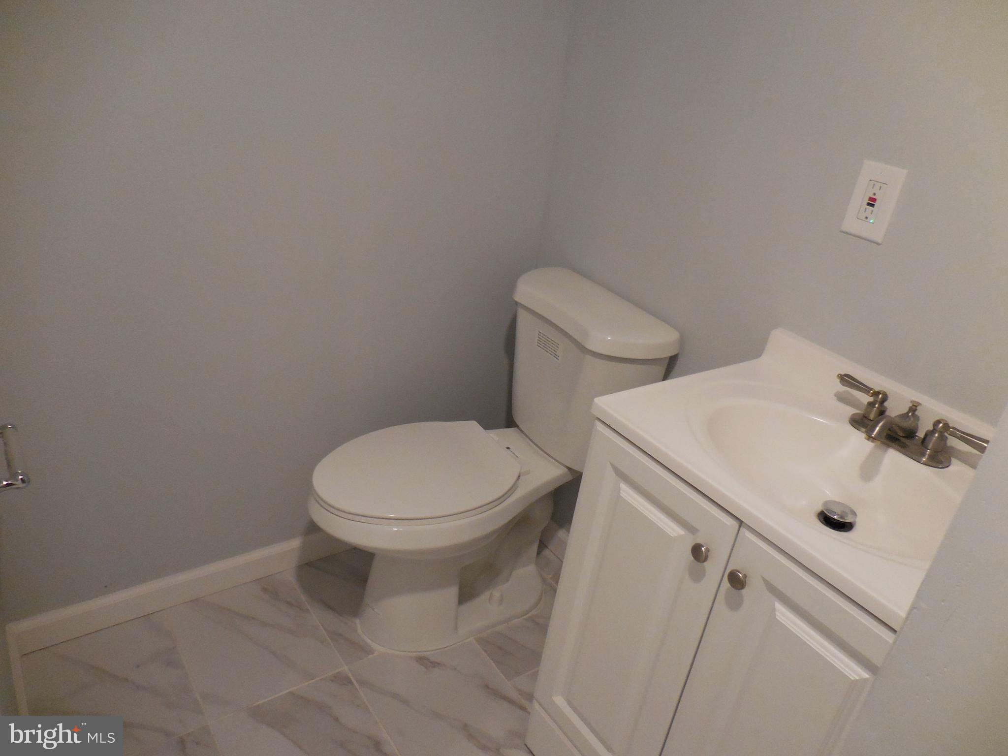 BALLARD GARDENS - Residential Lease