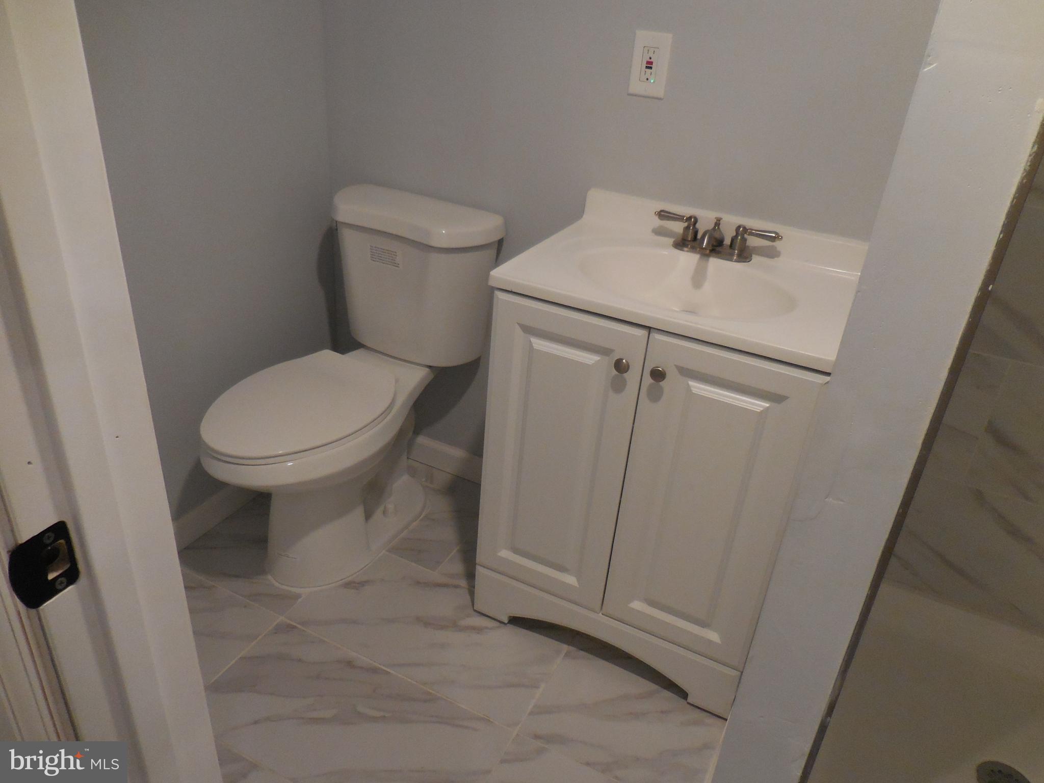 BALLARD GARDENS - Residential Lease