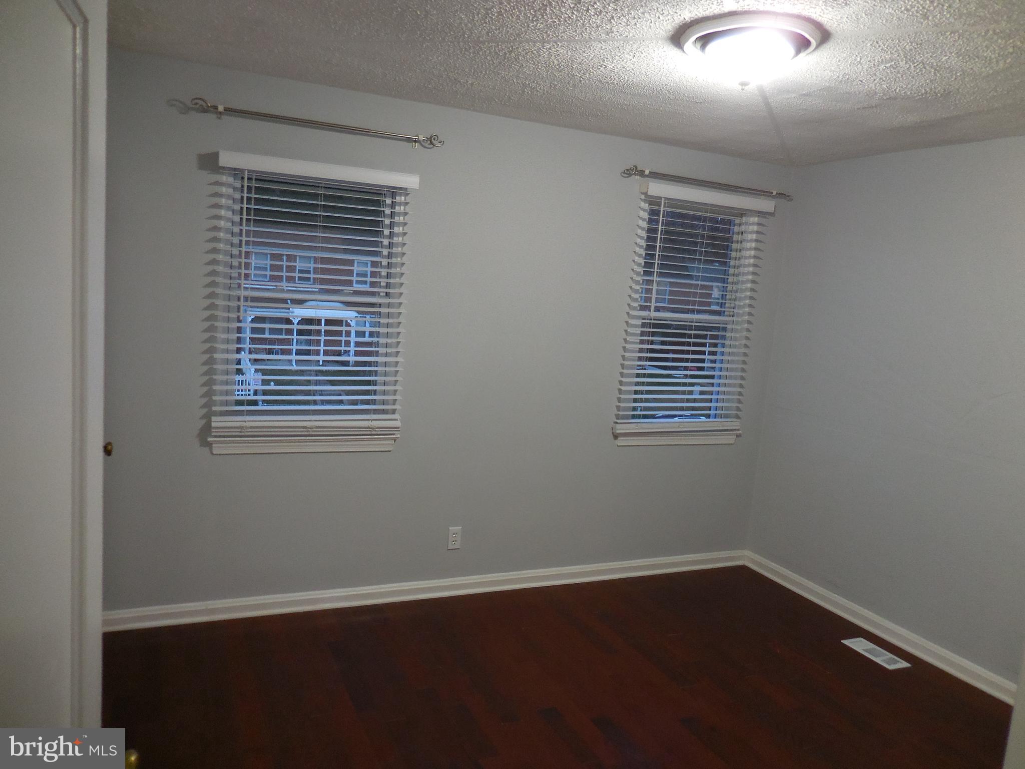 BALLARD GARDENS - Residential Lease