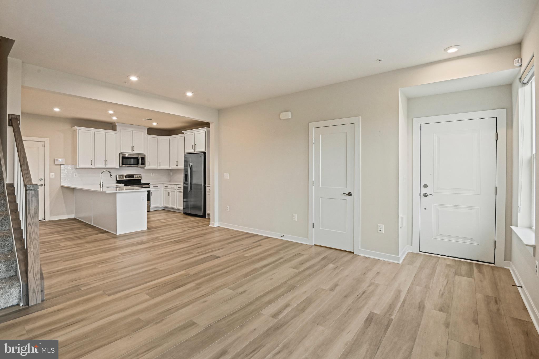 ASHBROOK - Residential Lease