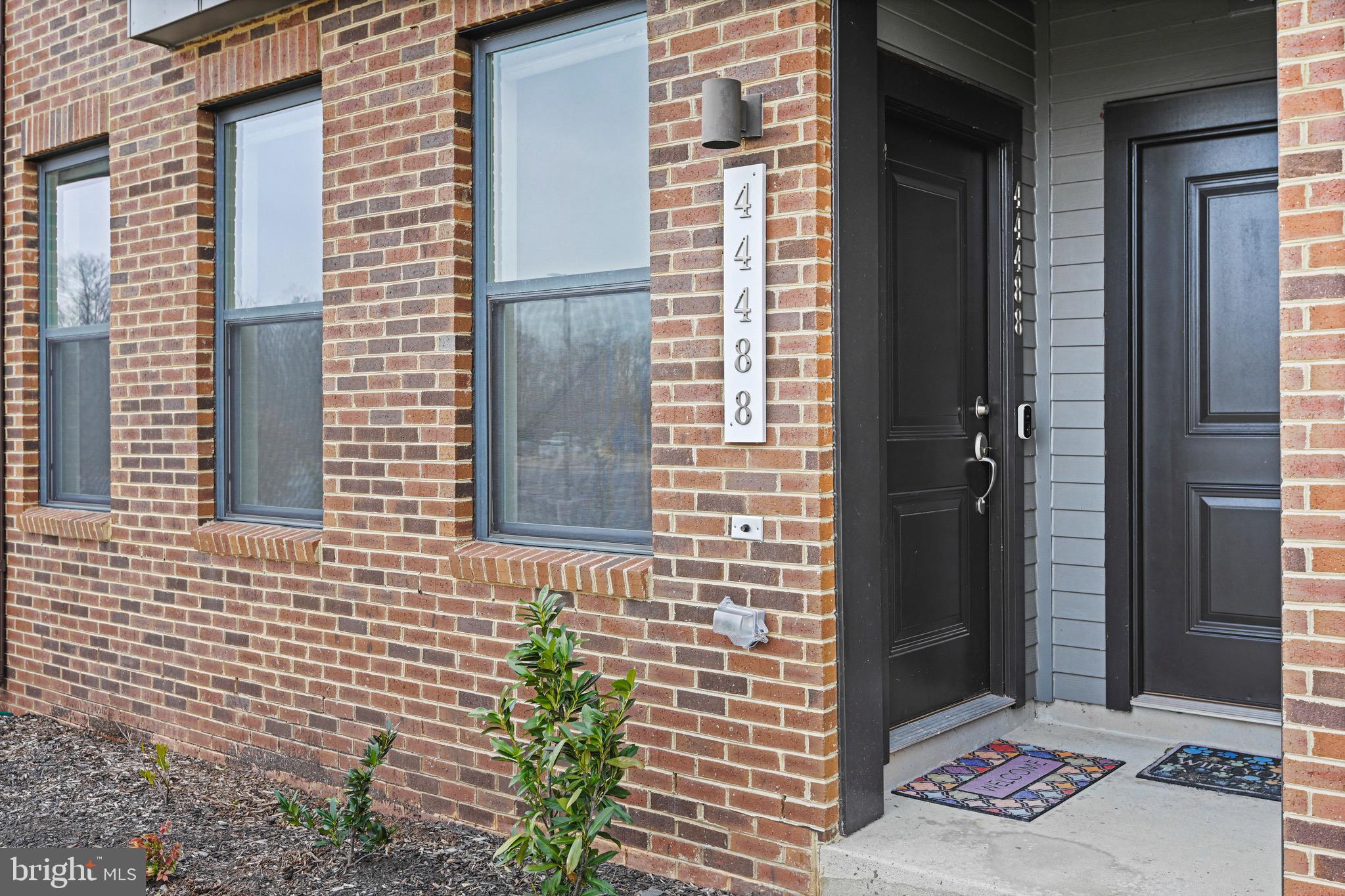 ASHBROOK - Residential Lease