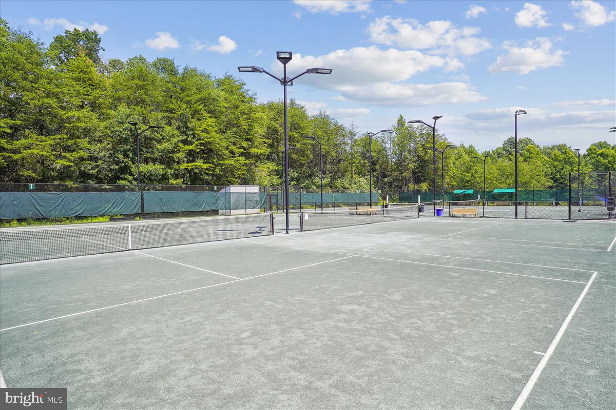 BALDWIN GROVE - Residential Lease