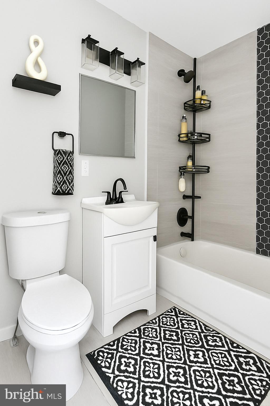 MIDTOWN EDMONDSON - Residential Lease