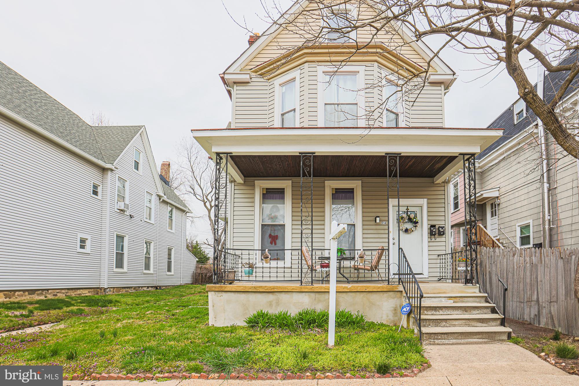 💰 LIVE HERE AND MAKE MONEY! 💰Welcome to 514 E. 41st Street – a rare opportunity in the heart of Waverly/Pen Lucy. Whether you're a savvy investor or looking to live in one unit and rent the other, this spacious, well-maintained duplex with bonus expansion potential checks every box--Two Income-Producing Units + Room to Grow. This beautifully preserved home offers two fully functional units with central air and separate utilities, ensuring comfort, privacy, and easy management. Lower-Level Unit Includes:
2 Bedrooms | 1 Bathroom, Bright, spacious kitchen, Generously sized living room and formal dining room, Dedicated utility room with washer/dryer hookup, Direct access to a large backyard, perfect for relaxing or entertaining. Upper-Level Unit Features: 4 Bedrooms | 1 Bathroom, Full kitchen with pantry, Comfortable living room and additional sitting area, Separate entrance to the backyard. Bonus Alert:
A third, unfinished floor is waiting for your vision—convert it into a third unit, a luxury primary suite, or use it for extra storage. Plus, the large basement houses separate BGE meters and offers even more space for storage or future use. Perfectly positioned near Johns Hopkins University, Loyola University, and Morgan State University, this property is ideal for attracting student renters, faculty, or professionals looking for easy access to everything Baltimore has to offer.. Whether you're looking to generate passive income, build equity, or both—514 E. 41st Street is the investment you've been waiting for. Property is currently tenant-occupied. More photos available upon request.