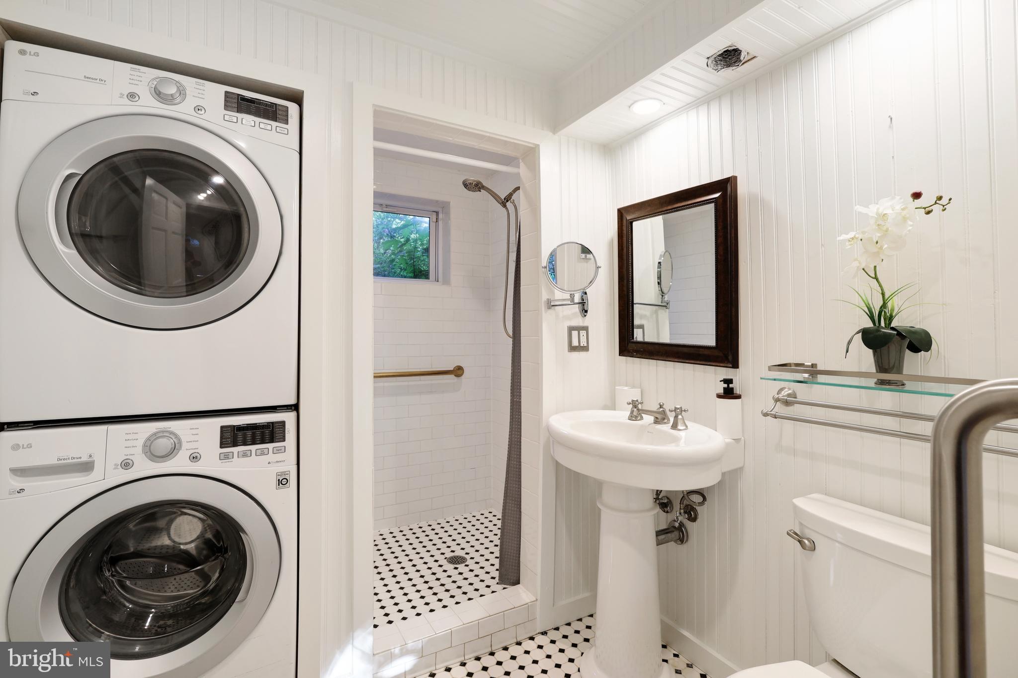 GARRETT FOREST - Residential