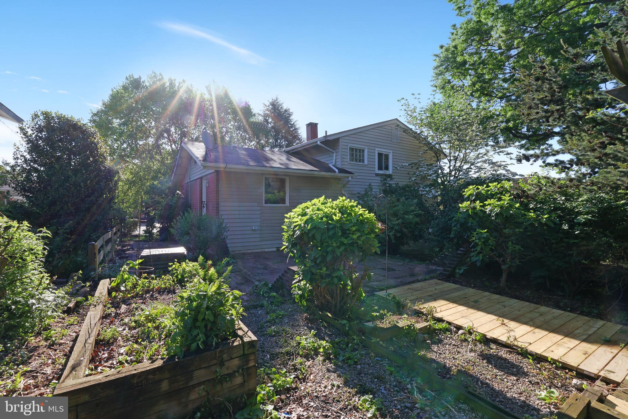 GARRETT FOREST - Residential