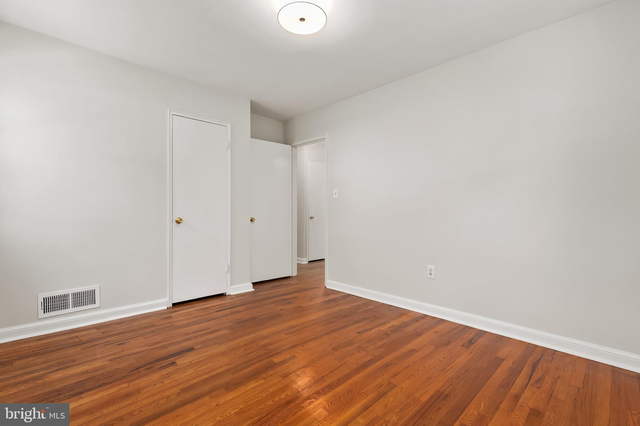 NORTHWOOD KNOLLS - Residential