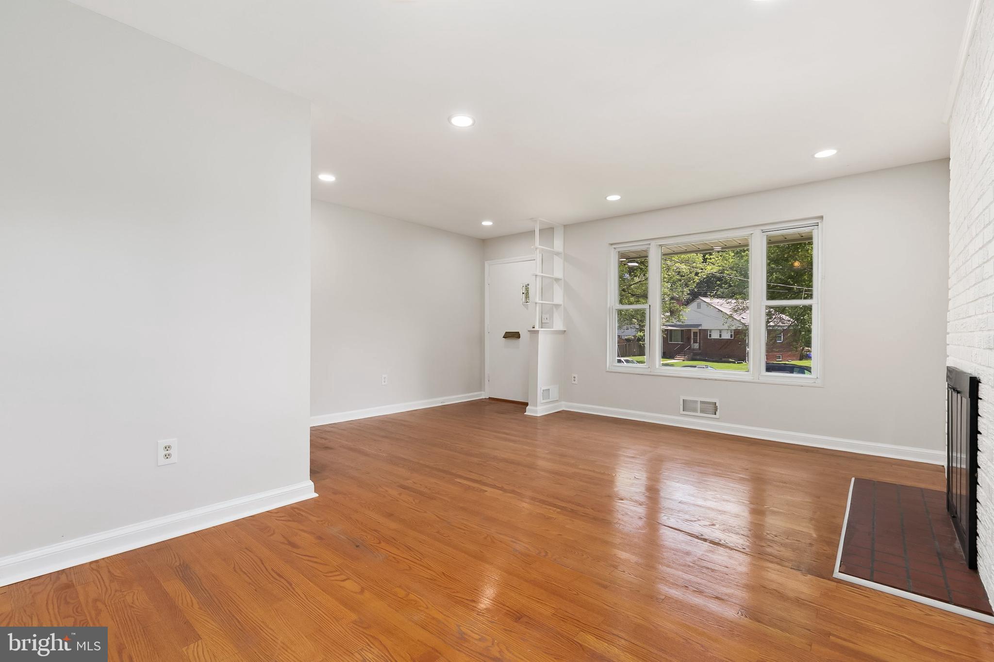 NORTHWOOD KNOLLS - Residential