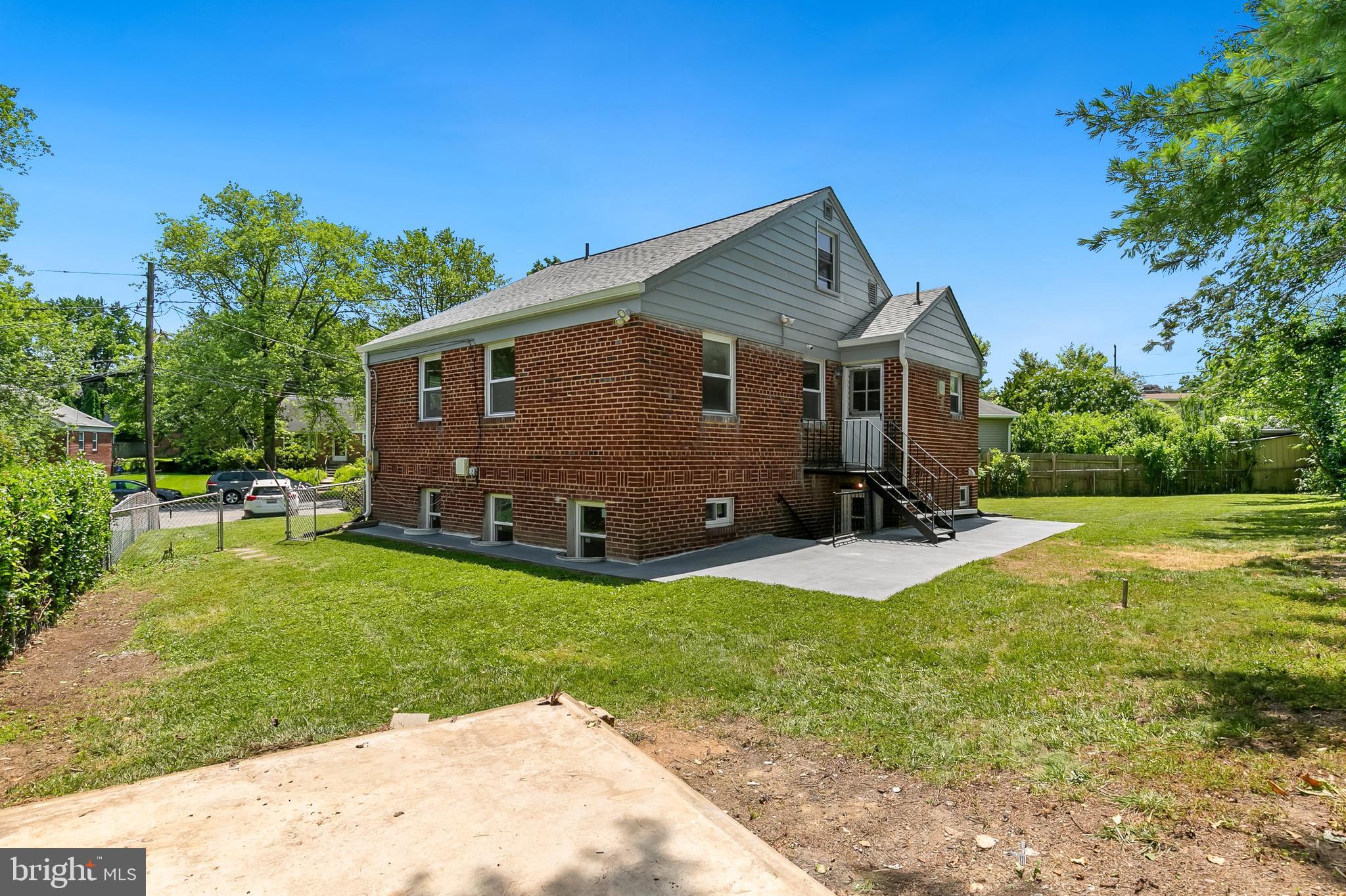 NORTHWOOD KNOLLS - Residential