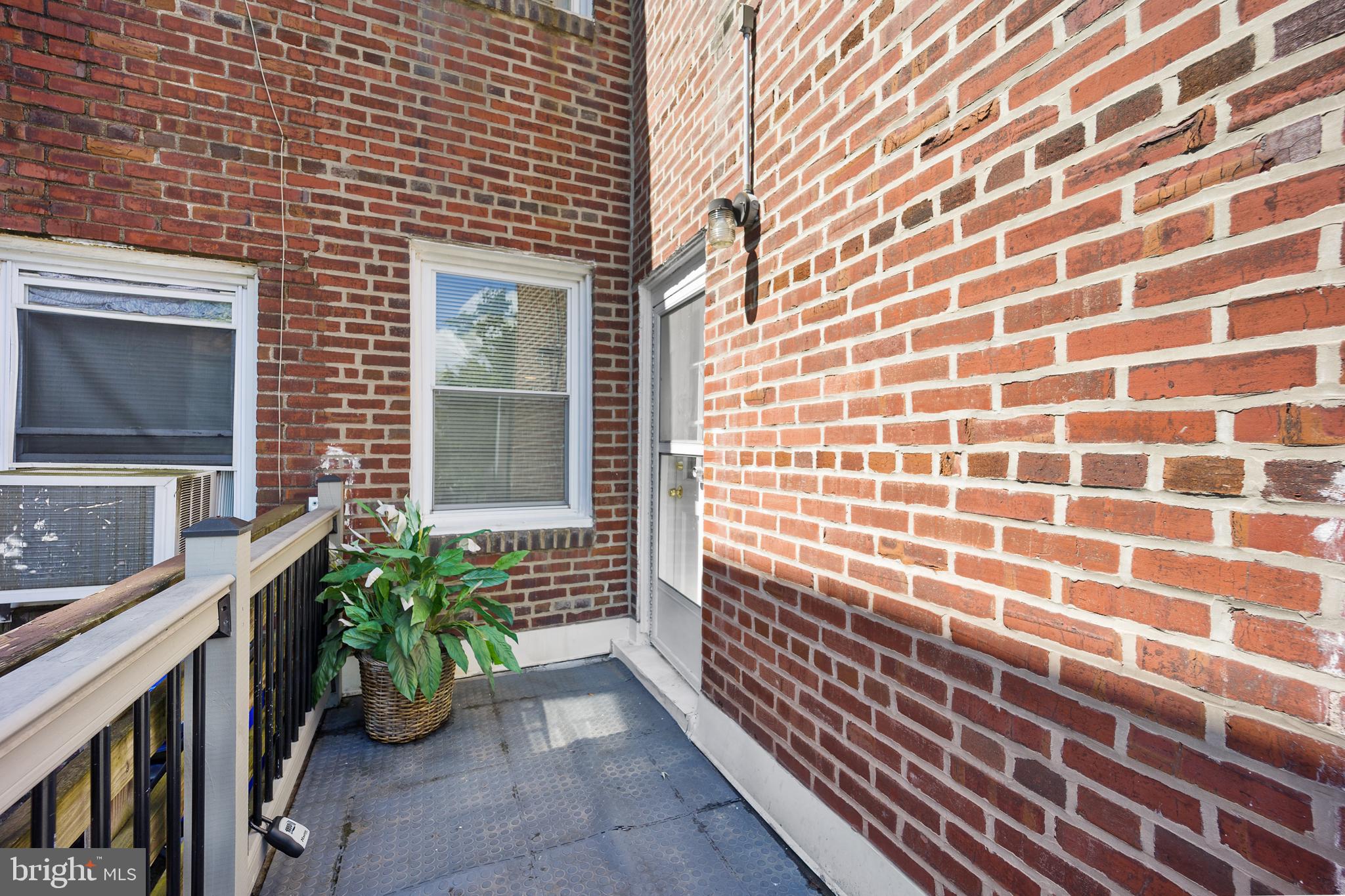 COLLINGDALE - Residential