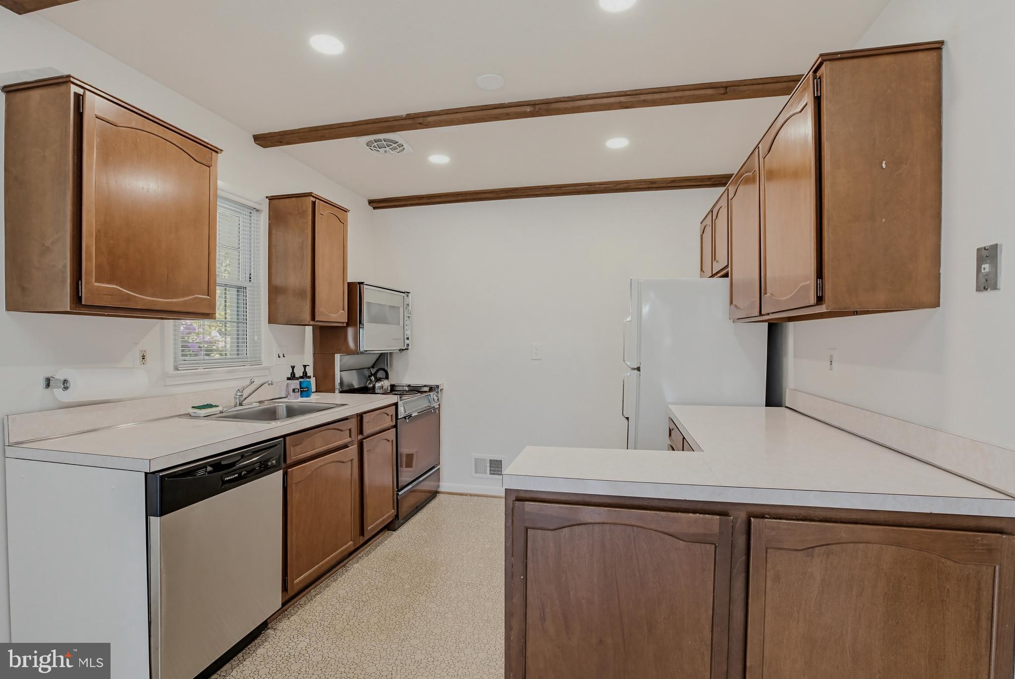 FOXHALL - Residential