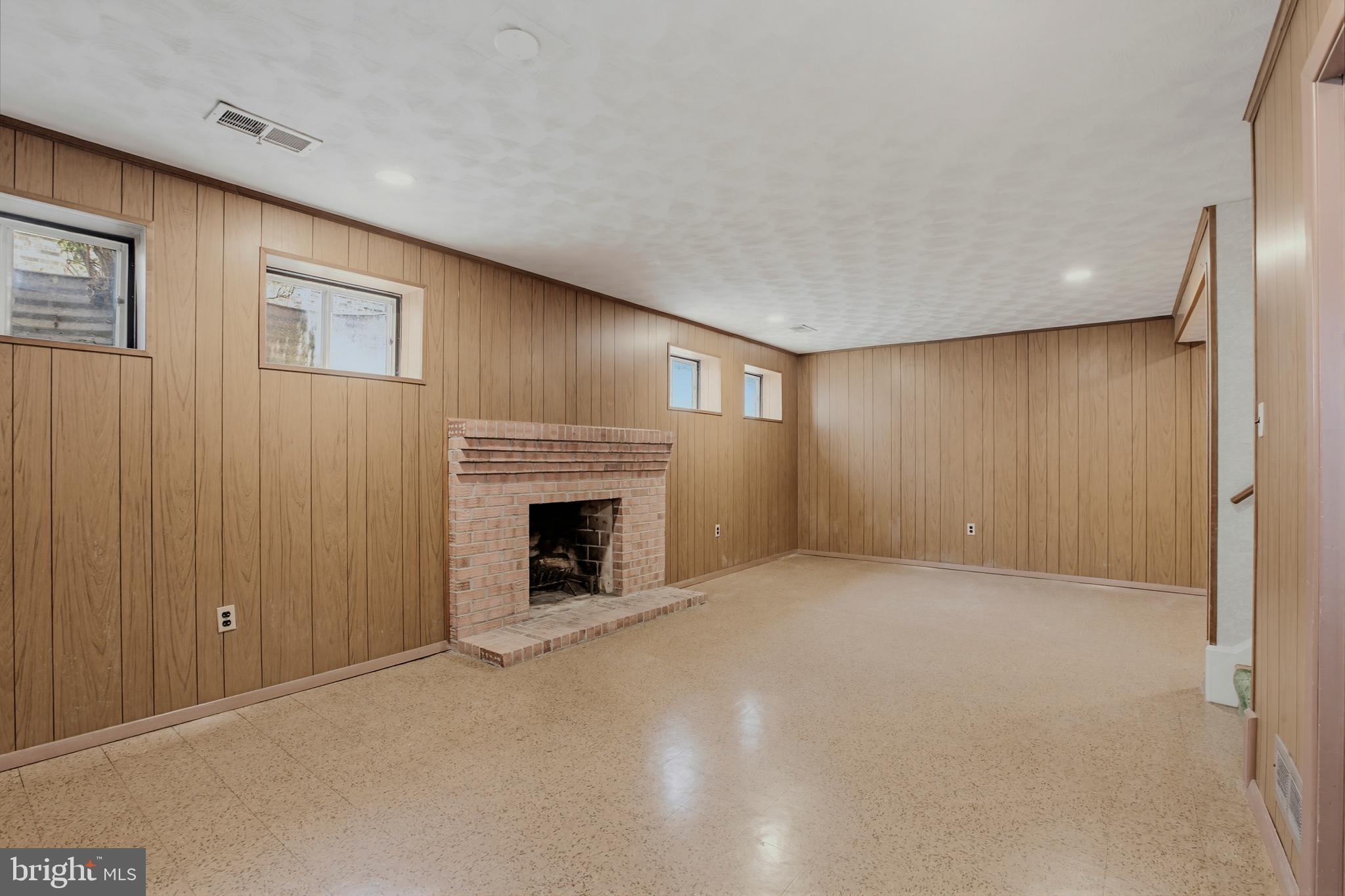 FOXHALL - Residential