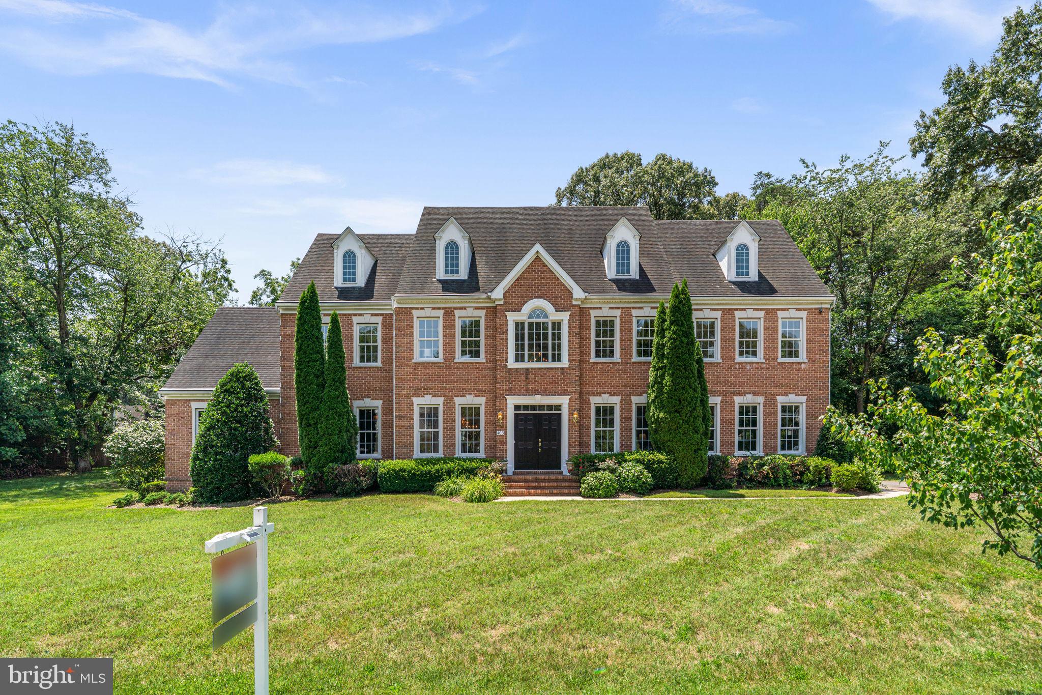 403 WOODLAND ESTATES WAY