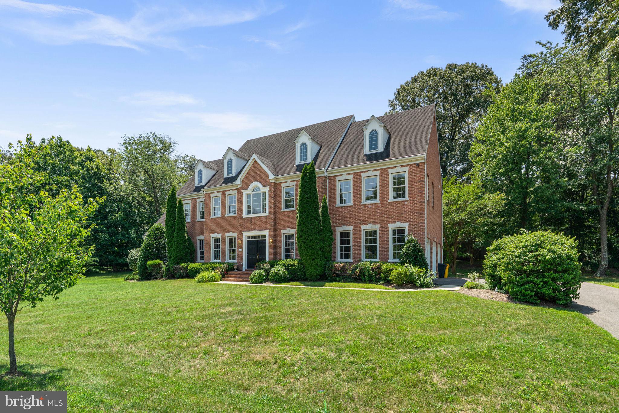 403 WOODLAND ESTATES WAY