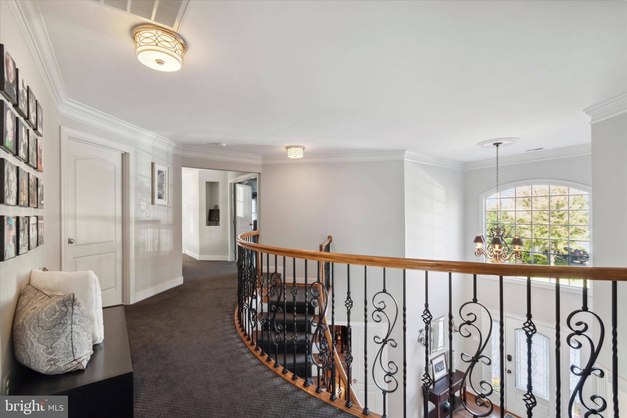 RIVERCREST - Residential