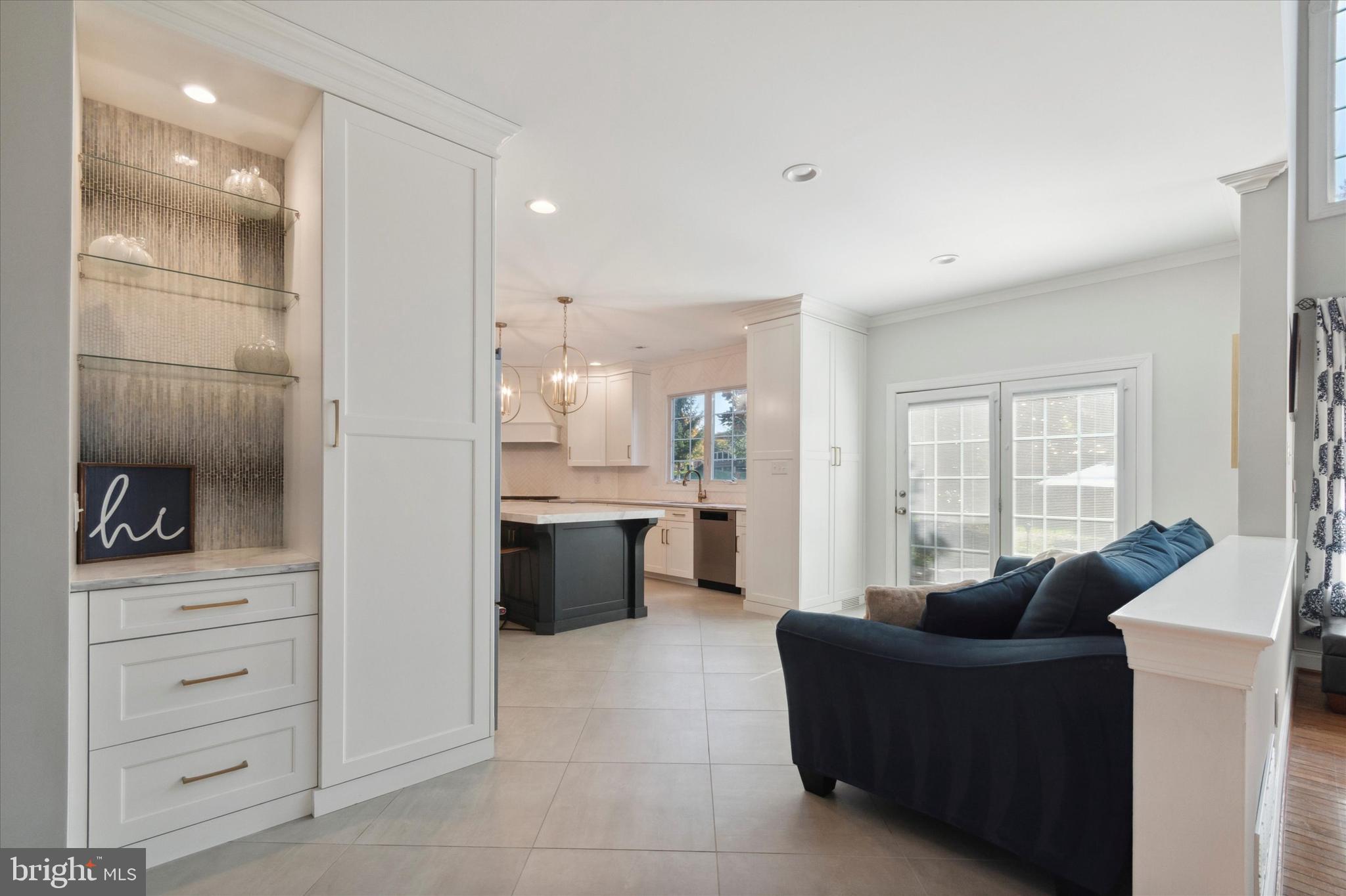 RIVERCREST - Residential