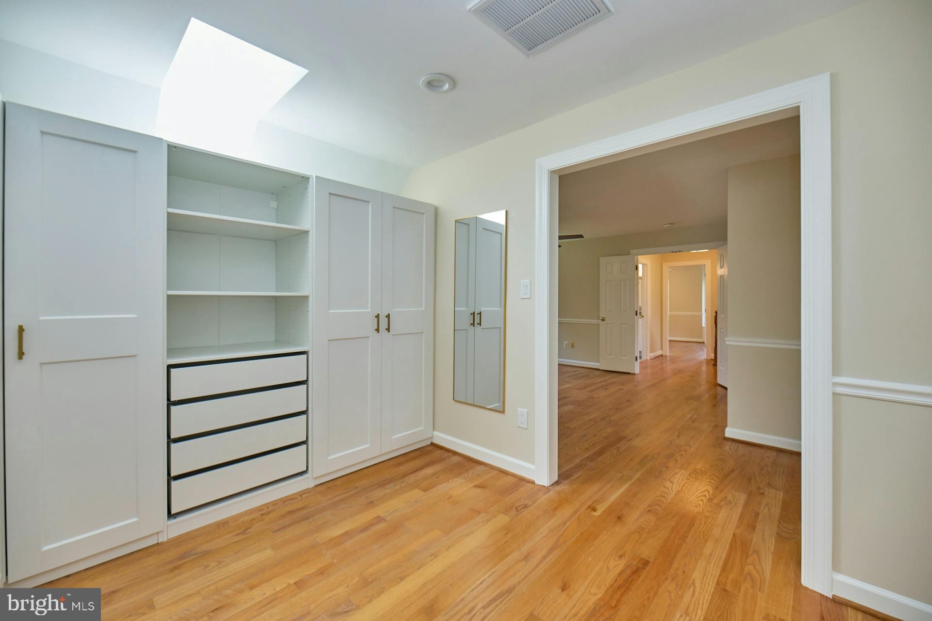 CHAIN BRIDGE SQUARE - Residential Lease