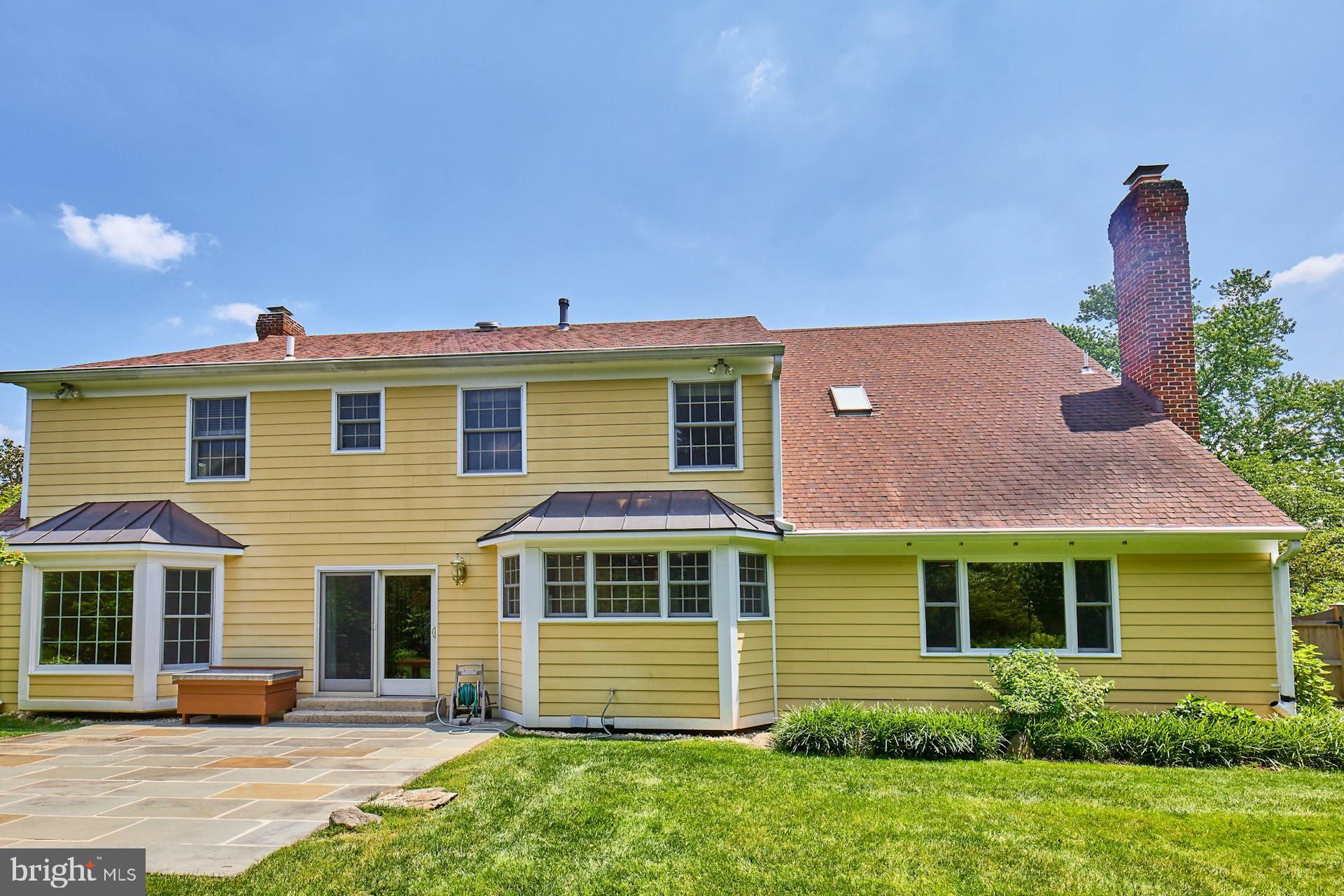 CHAIN BRIDGE SQUARE - Residential Lease