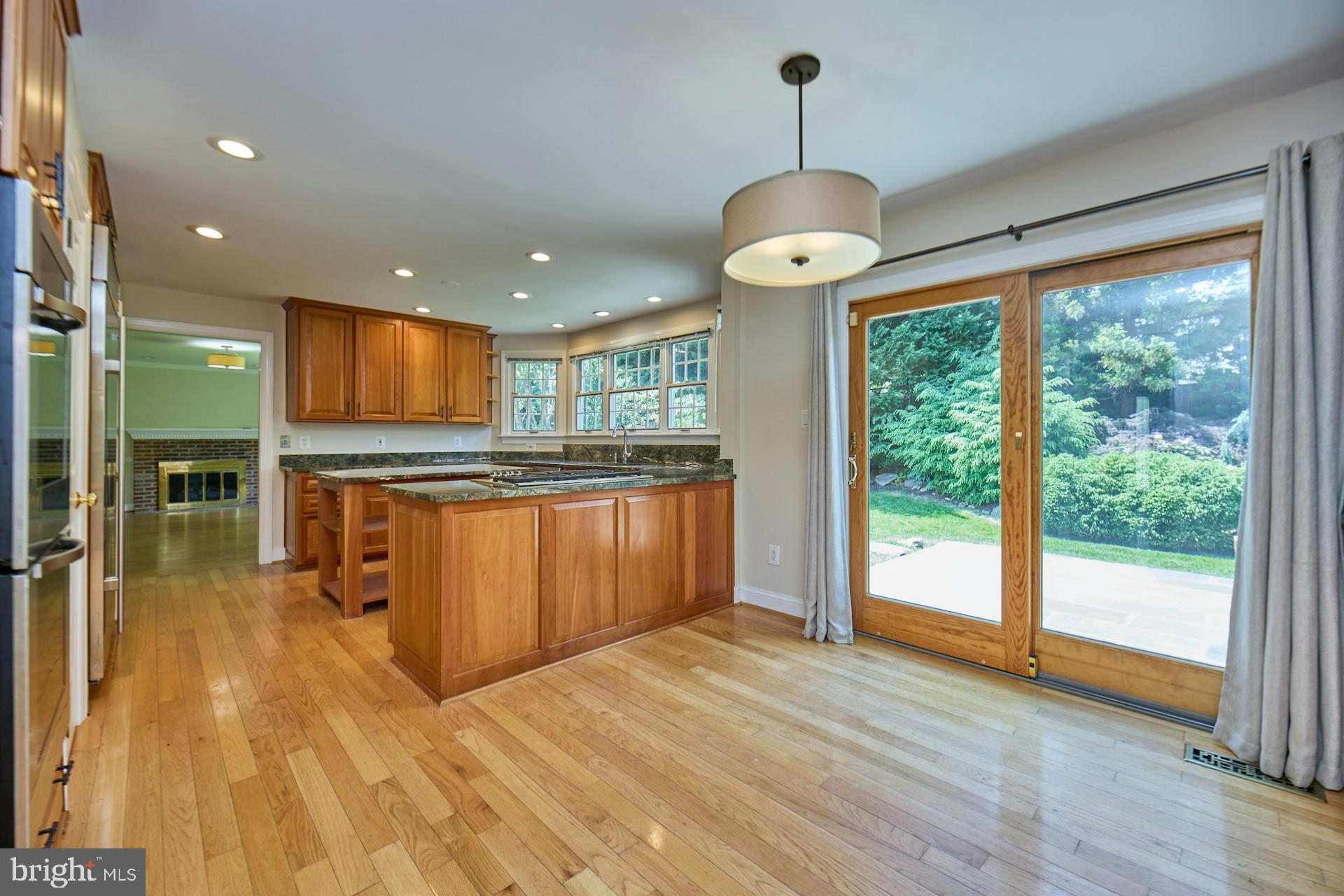 CHAIN BRIDGE SQUARE - Residential Lease