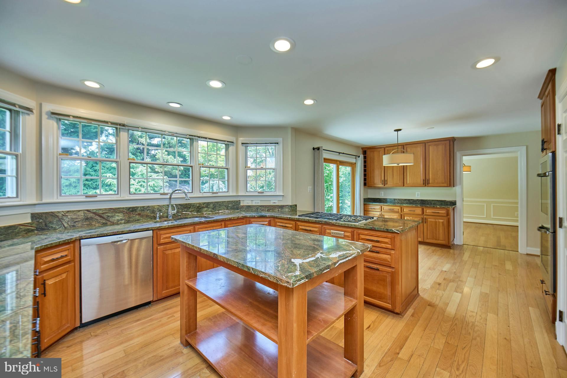 CHAIN BRIDGE SQUARE - Residential Lease