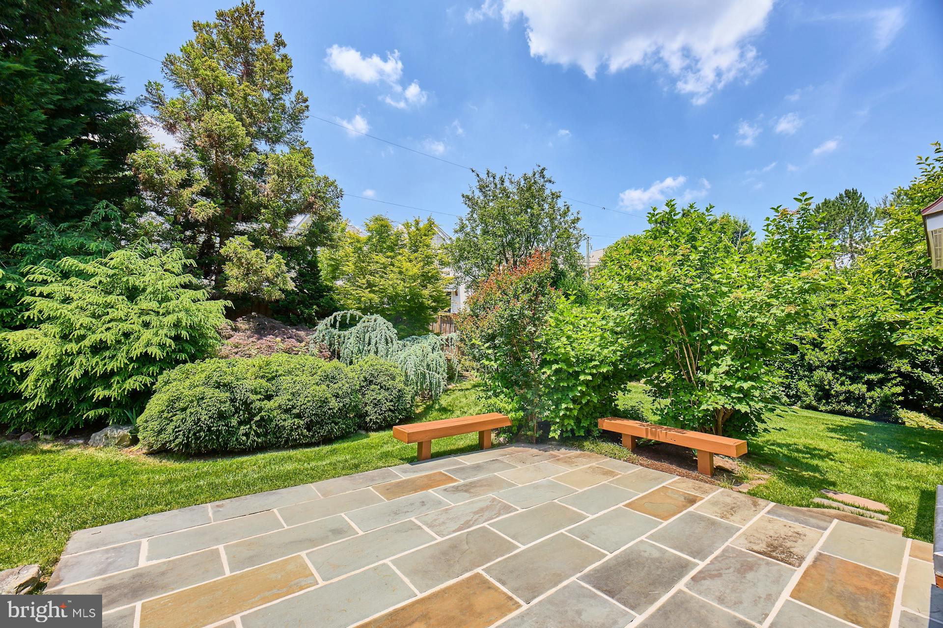 CHAIN BRIDGE SQUARE - Residential Lease