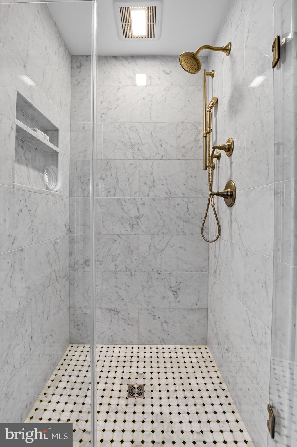 BENT CREEK - Residential