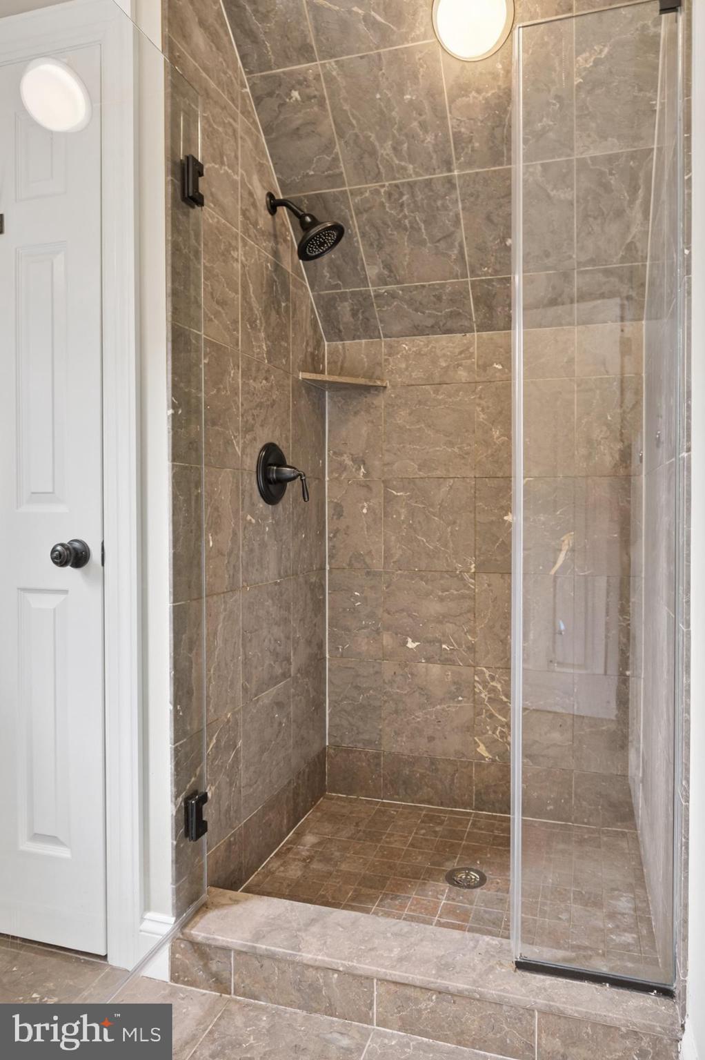 BENT CREEK - Residential