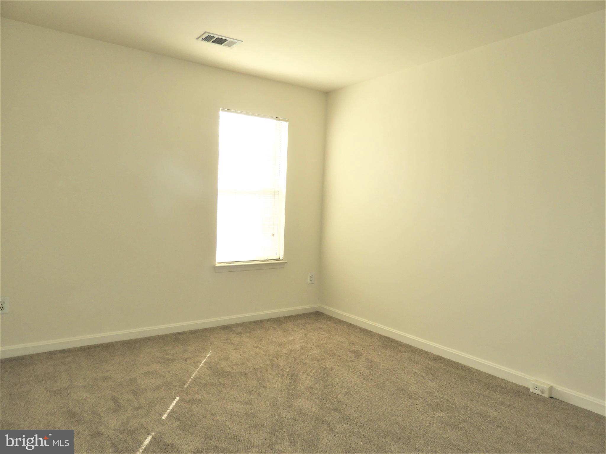 WINDSOR MEWS - Residential Lease