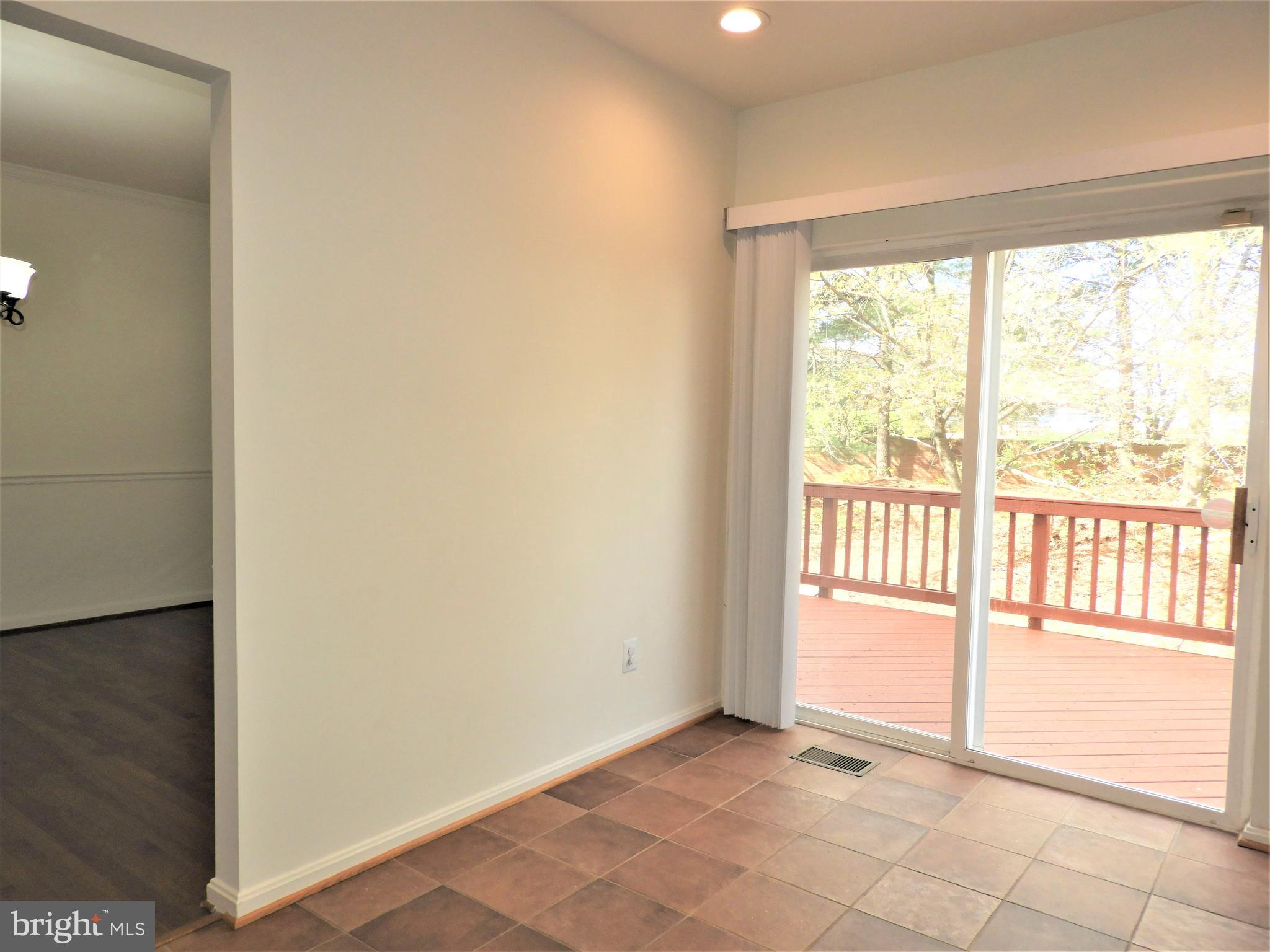 WINDSOR MEWS - Residential Lease