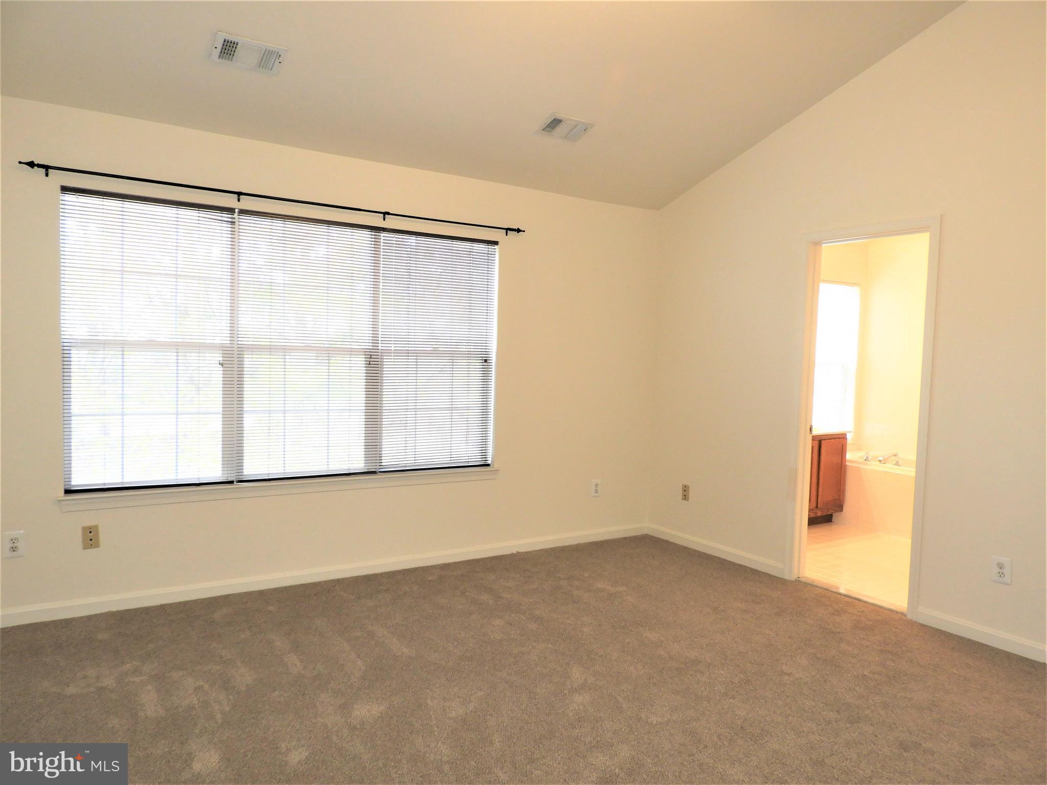 WINDSOR MEWS - Residential Lease