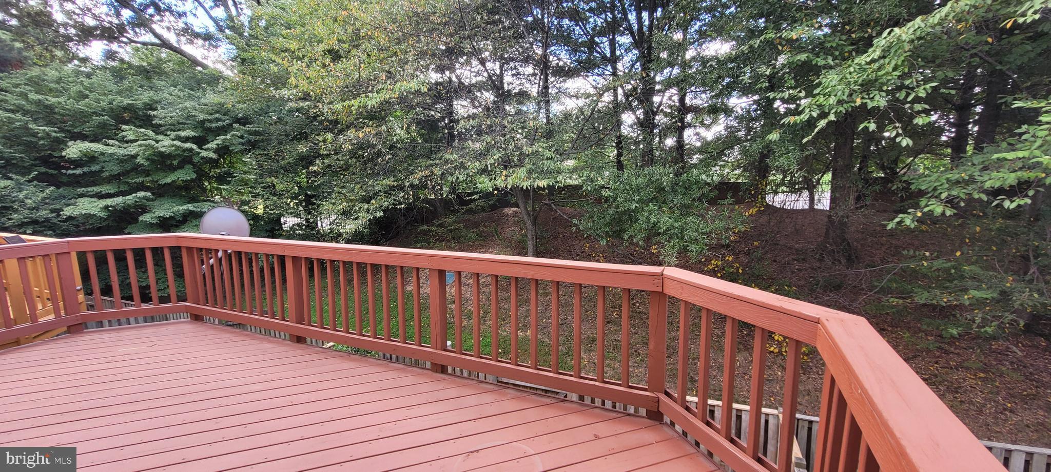 WINDSOR MEWS - Residential Lease