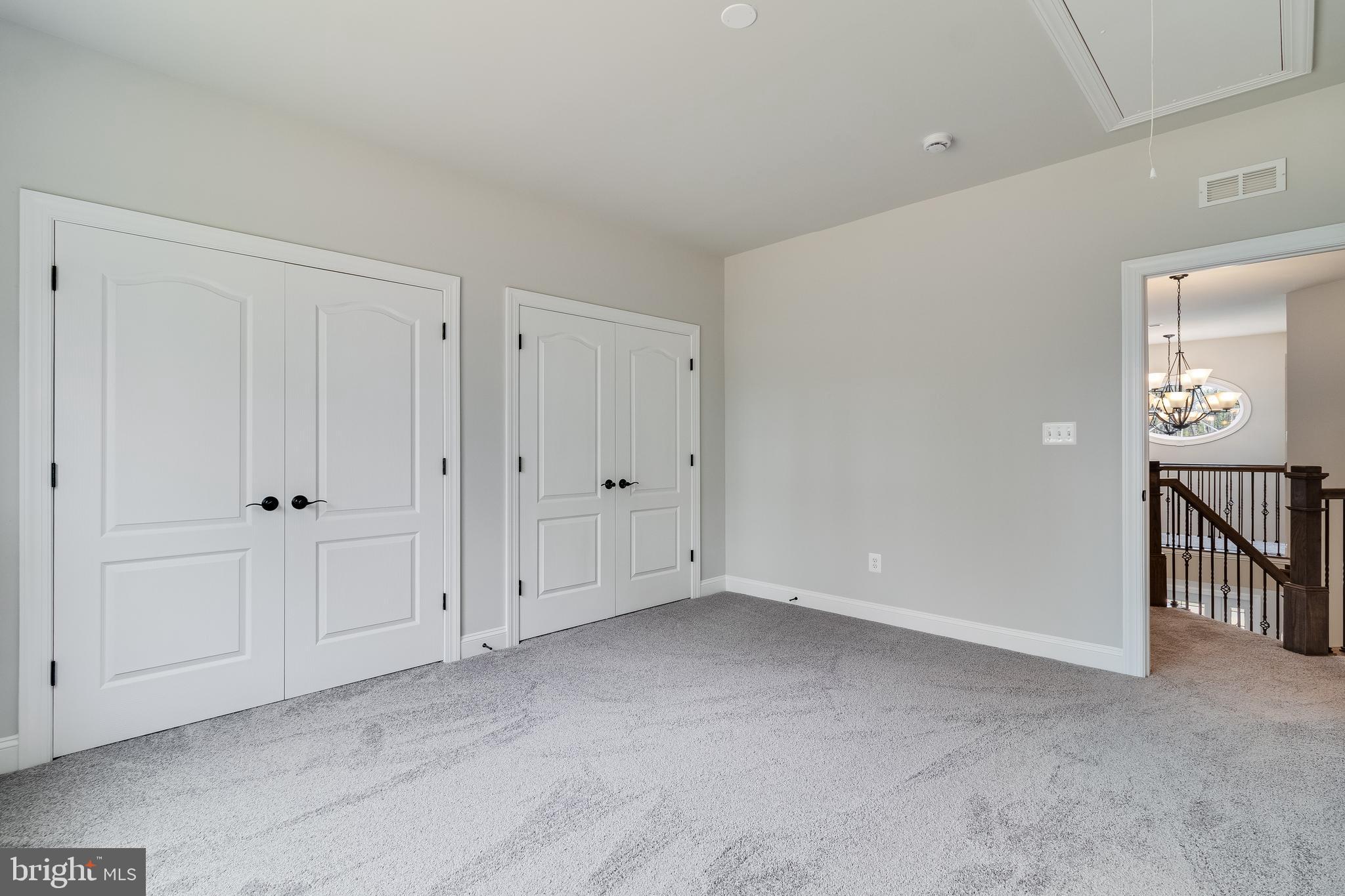 OAKWOOD ESTATES - Residential