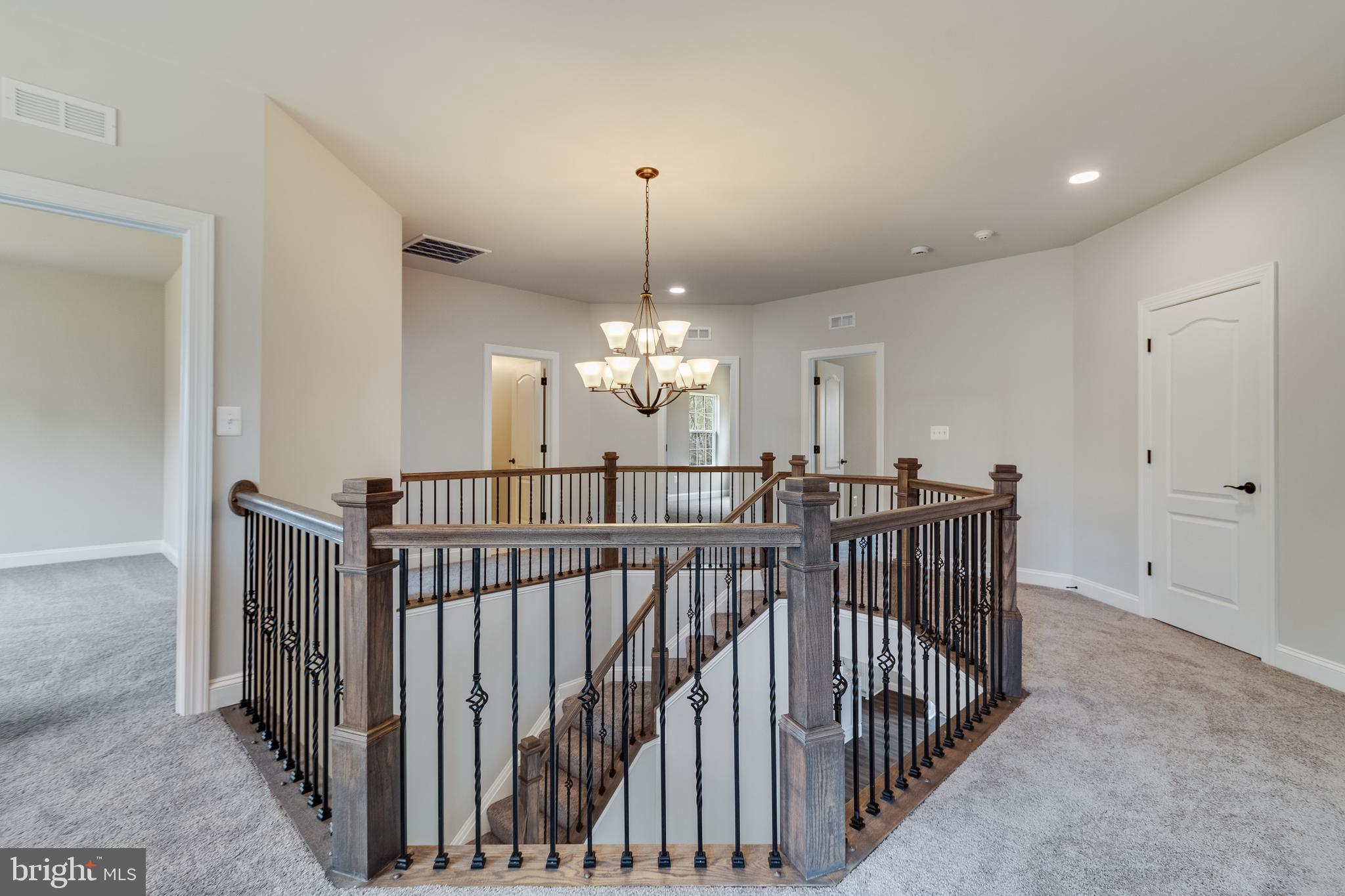 OAKWOOD ESTATES - Residential