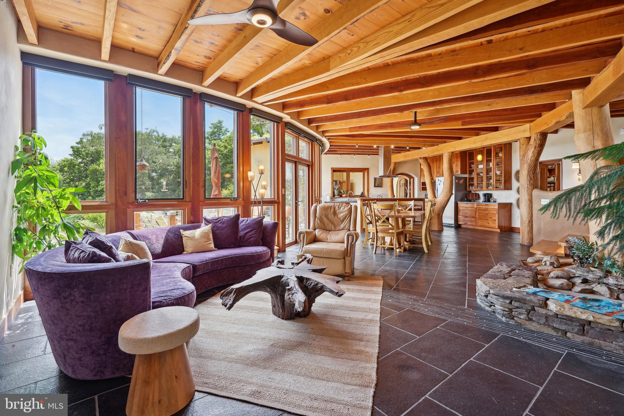 SQUIRREL WOOD - Residential