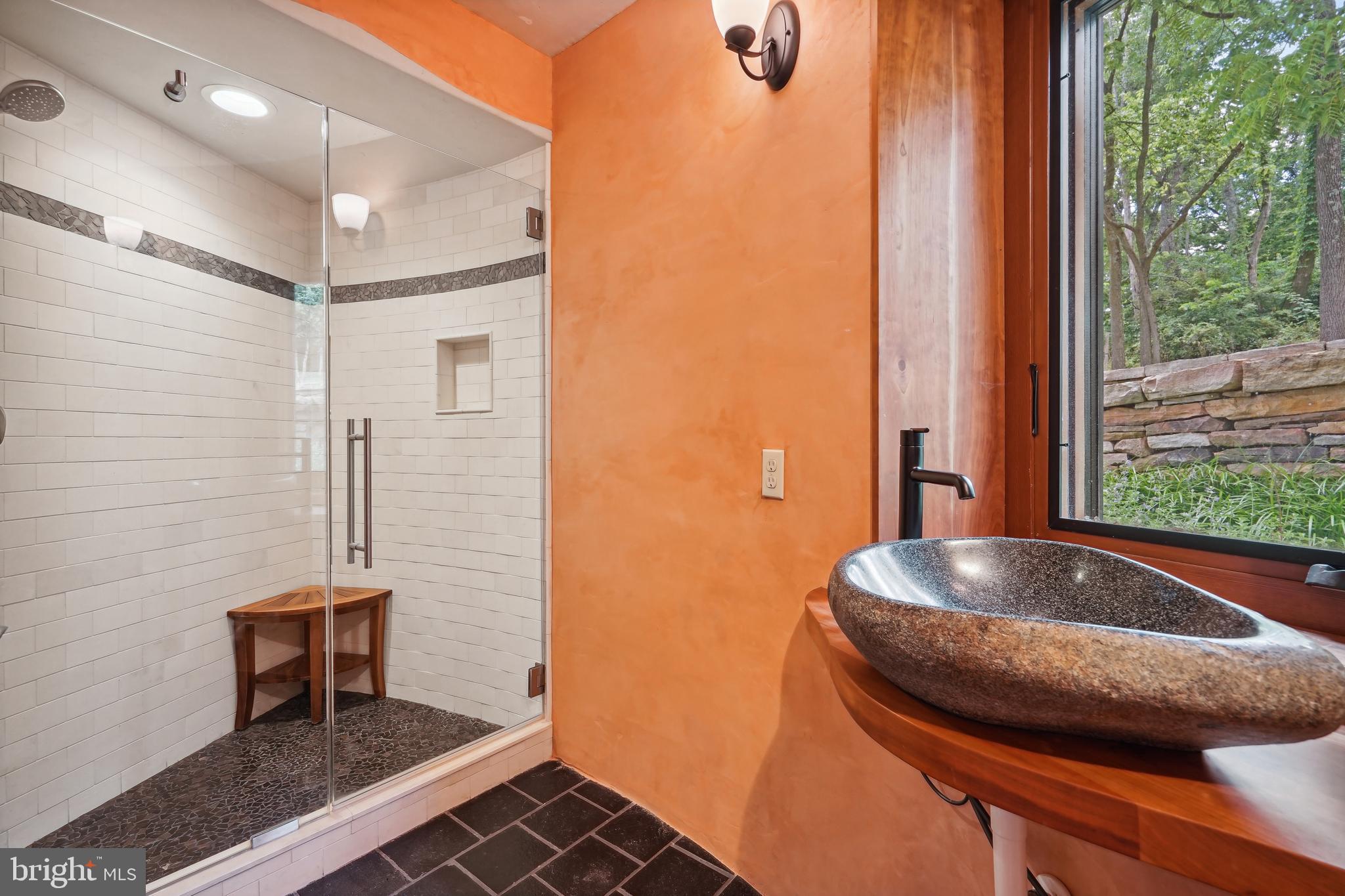 SQUIRREL WOOD - Residential