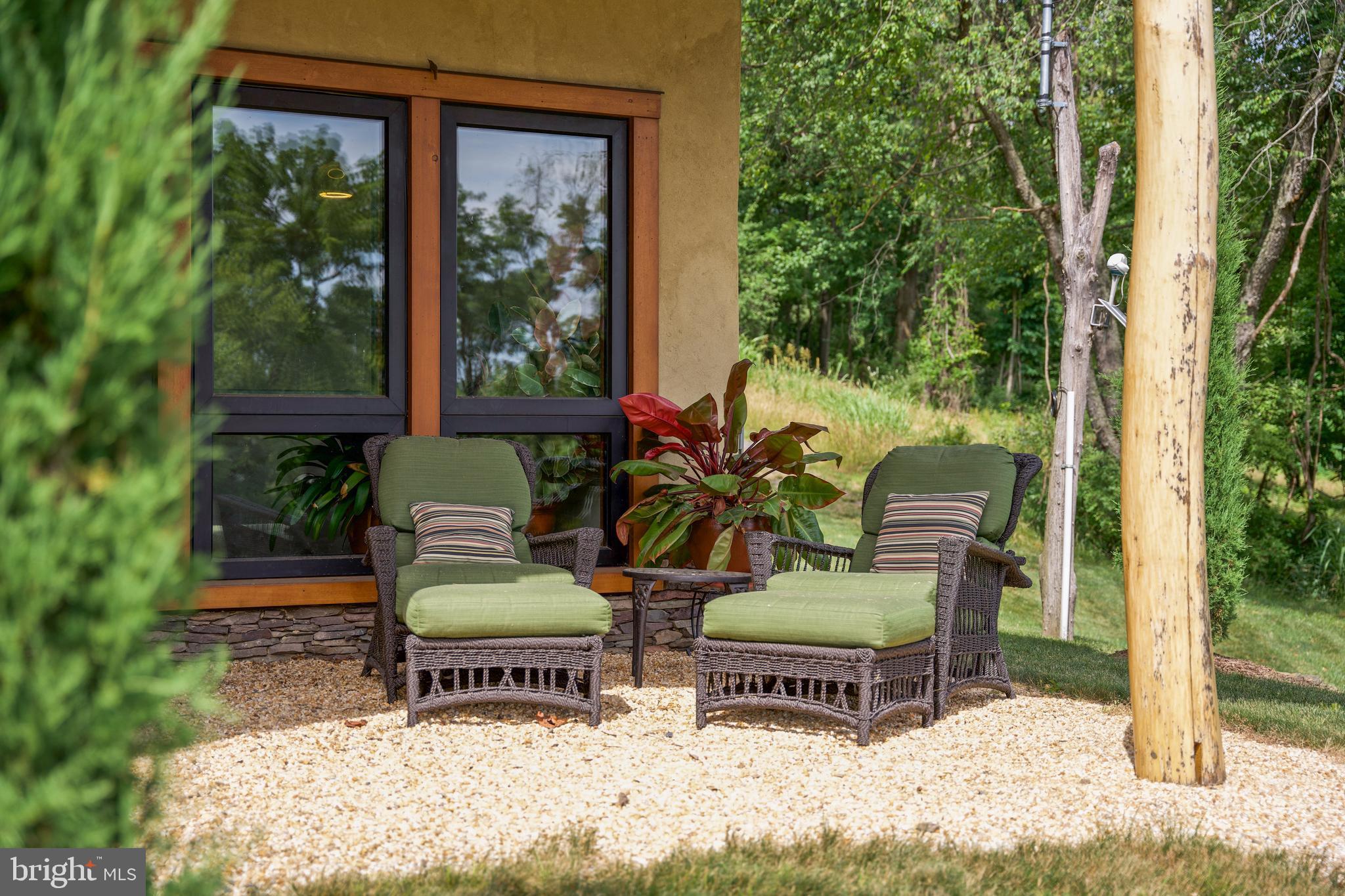 SQUIRREL WOOD - Residential