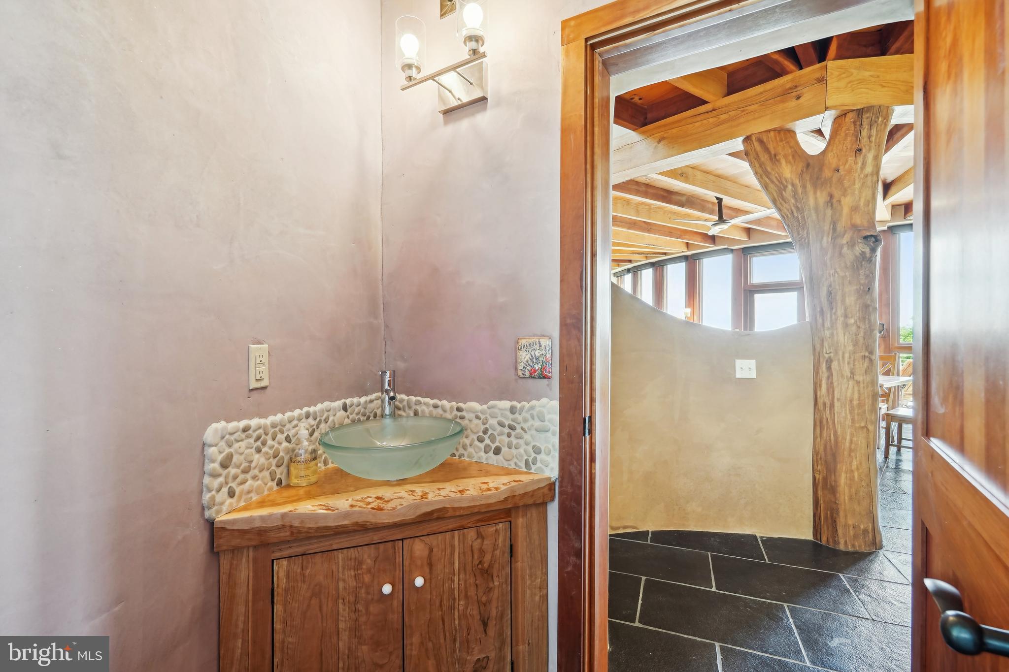 SQUIRREL WOOD - Residential