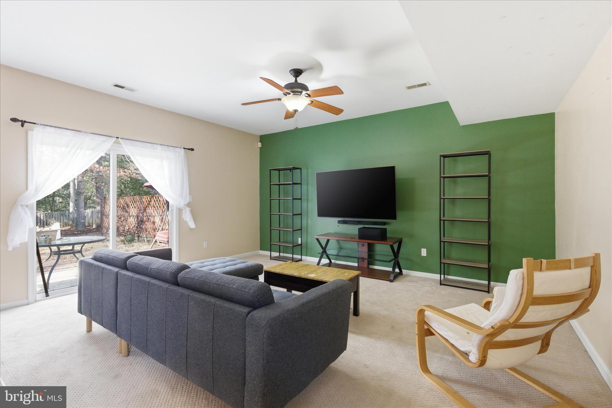 THE MOORINGS CEDAR COVE - Residential