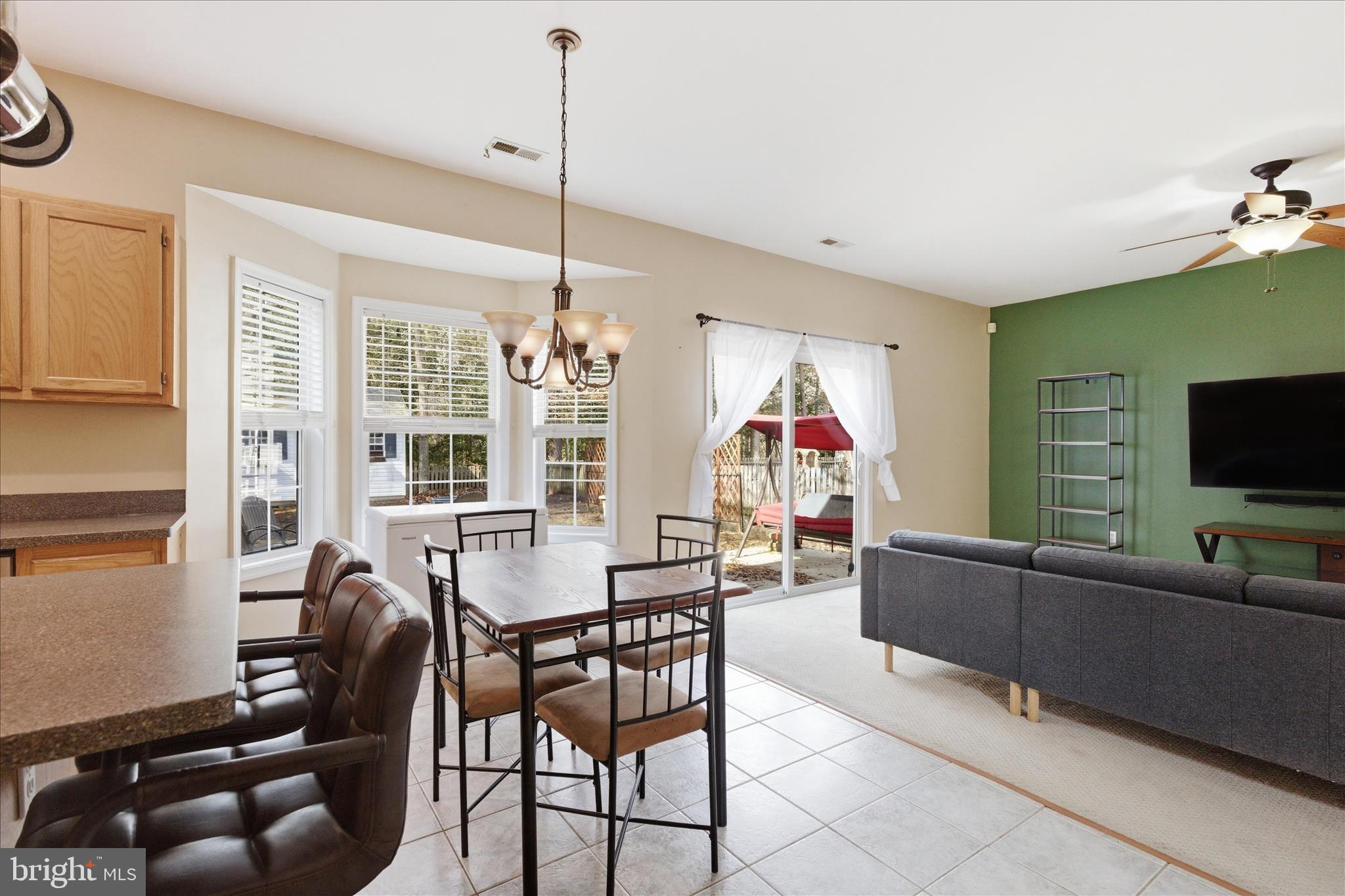 THE MOORINGS CEDAR COVE - Residential