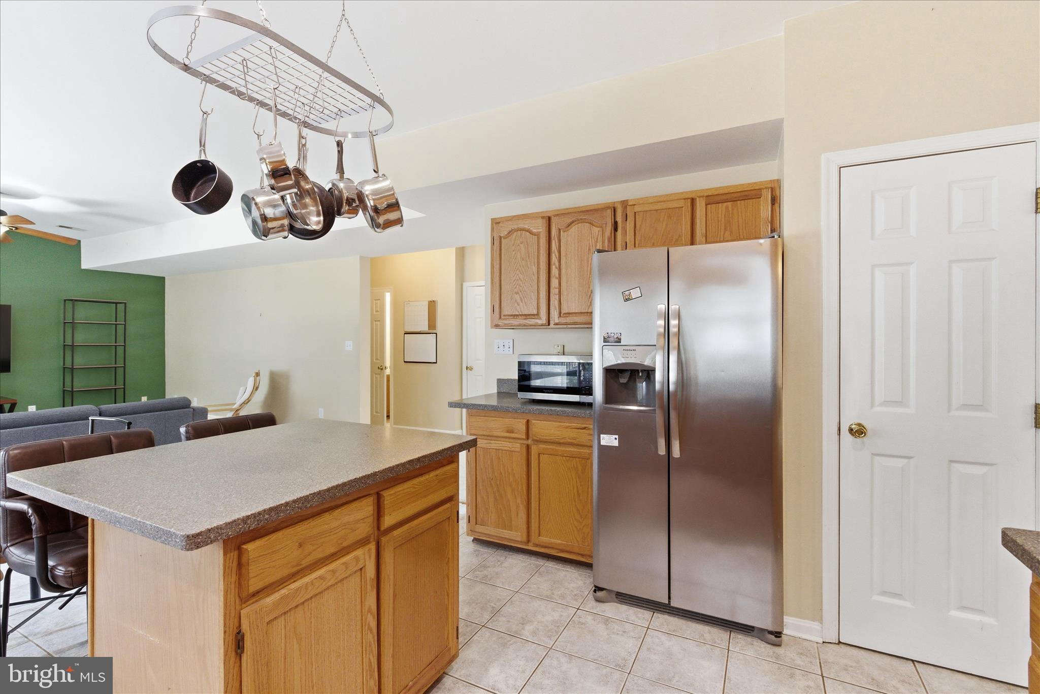 THE MOORINGS CEDAR COVE - Residential